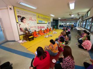 100. สรงน้ำพระพุทธรูป “รดน้ำดำหัว ผู้อาวุโส” ประจำปี 2566