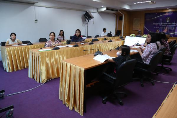 12. ประชุมบุคลากรงานห้องสมุด สำนักวิทยบริการและเทคโนโลยีสารสนเทศ