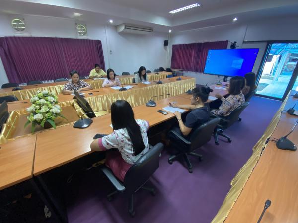 4. การประชุมบุคลากร งานห้องสมุด สำนักวิทยบริการและเทคโนโลยีสารสนเทศ