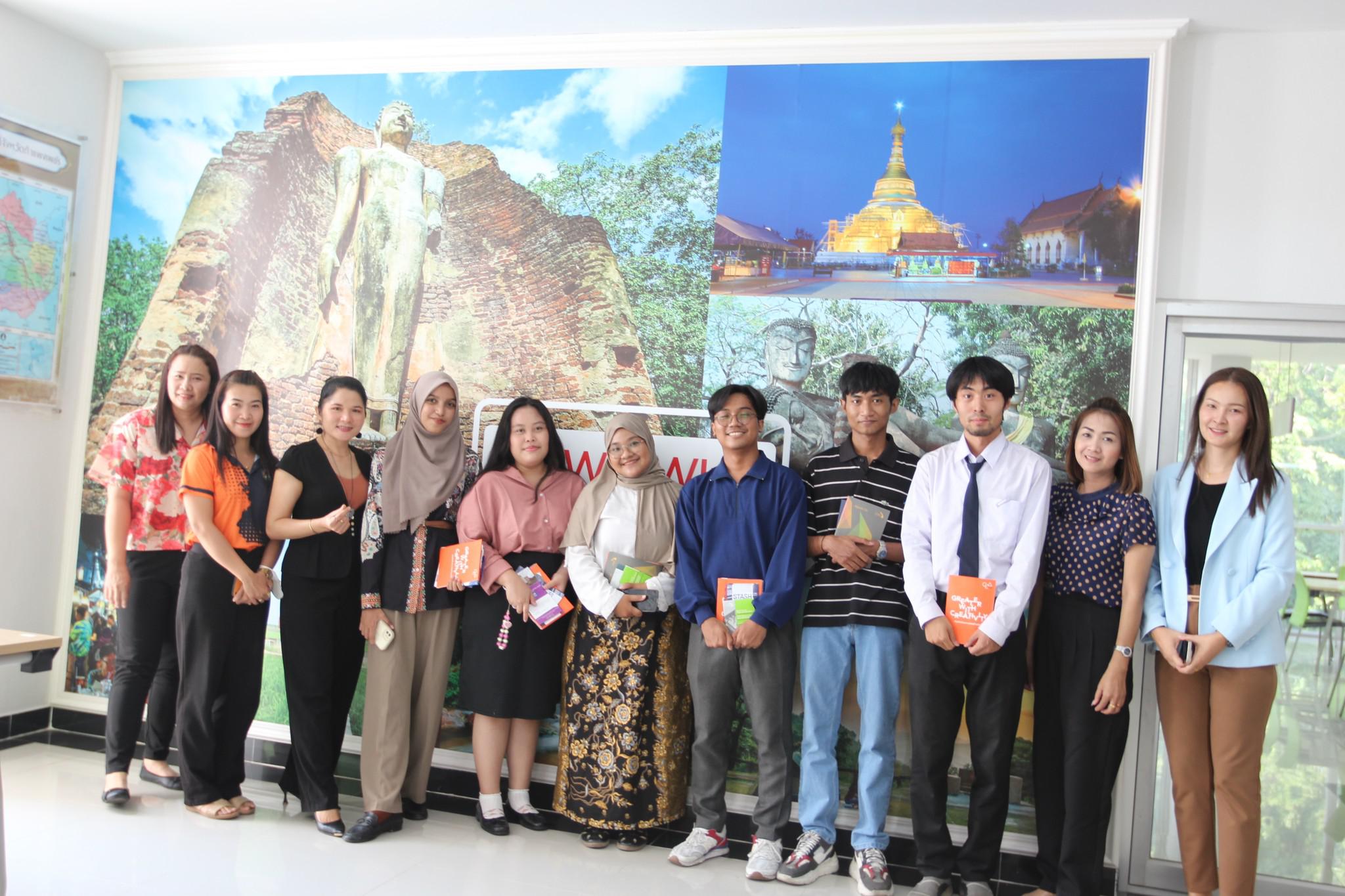 17. ต้อนรับนักศึกษาแลกเปลี่ยนจาก Universitas Negeri Surabaya ประเทศอินโดนีเซีย เยี่ยมชมสำนักวิทยบริการและเทคโนโลยีสารสนเทศ มหาวิทยาลัยราชภัฏกำแพงเพชร