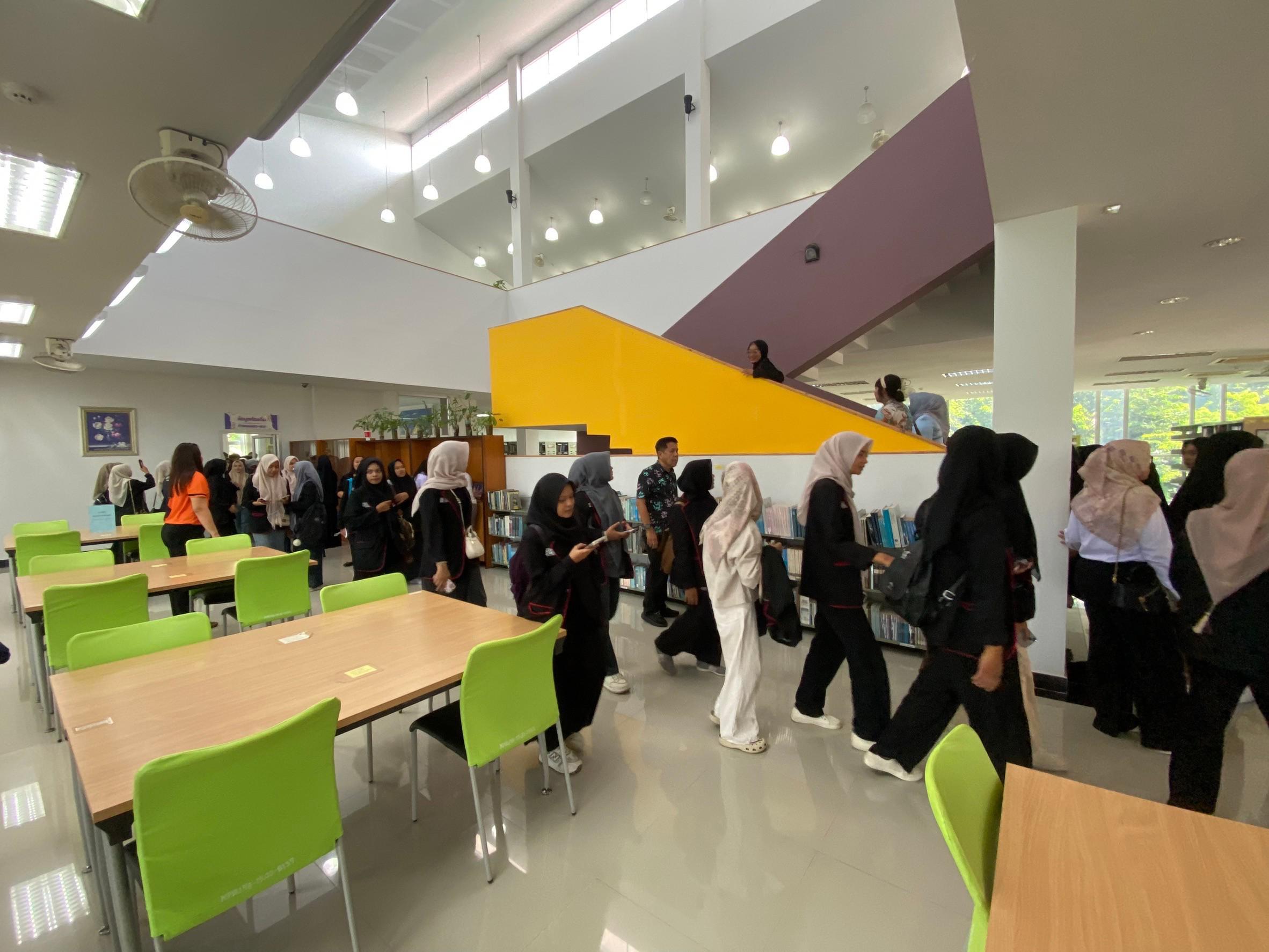 3. วันที่ 12 กรกฏาคม 2567 ยินดีต้อนรับ คณะผู้บริหารและนักศึกษาจากมหาวิทยาลัย Ubudiyah University Indonesia ประเทศสาธารณรัฐอินโดนีเซีย