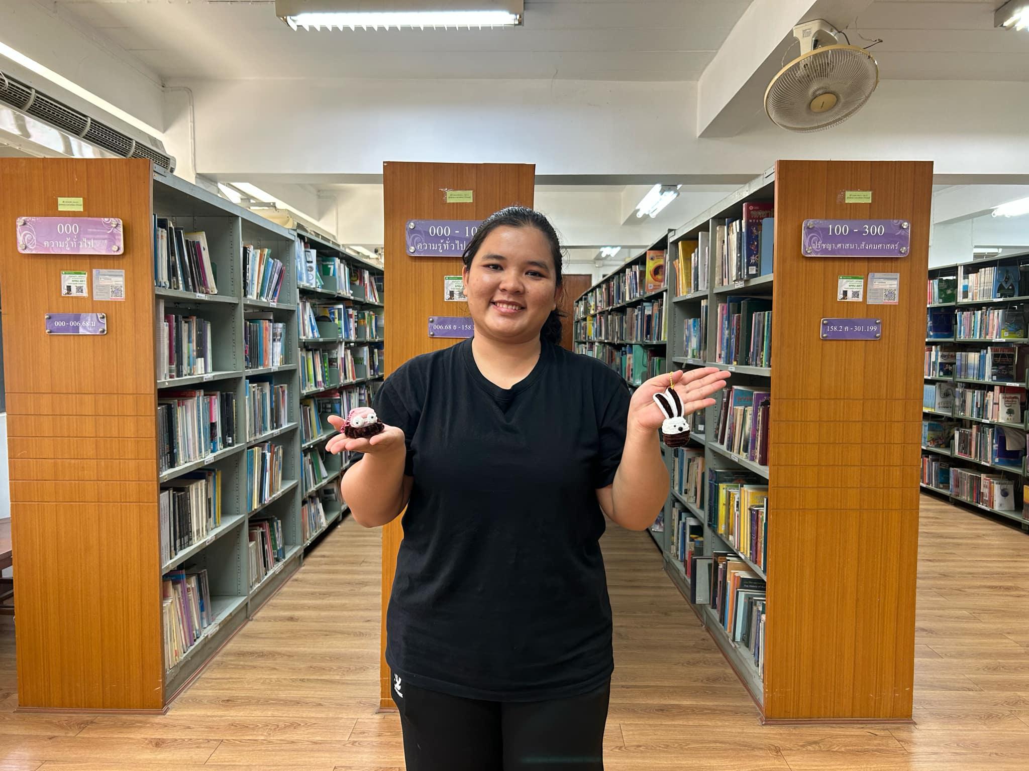 1. กิจกรรม DIY ประดิษฐ์พวงกุญแจจากลวดกำมะหยี่ ระหว่างวันที่ 12-14 มีนาคม 2568