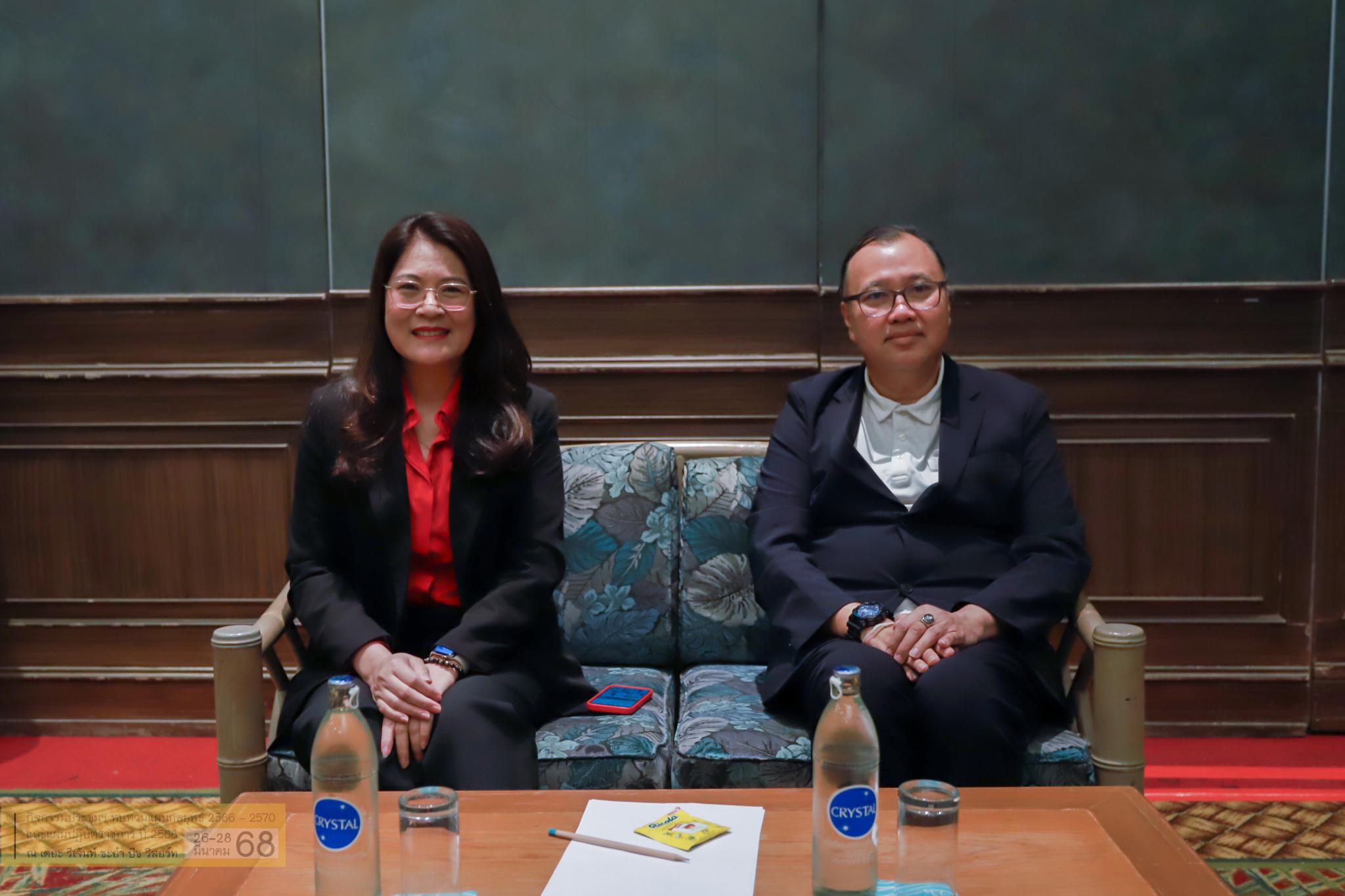 1. การประชุมเชิงปฏิบัติการ ทบทวนแผนกลยุทธ์ 2566 - 2570 (ฉบับปรับปรุง 2568)  กิจกรรมที่ 2 ณ อำเภอชะอำ จังหวัดเพชรบุรี
