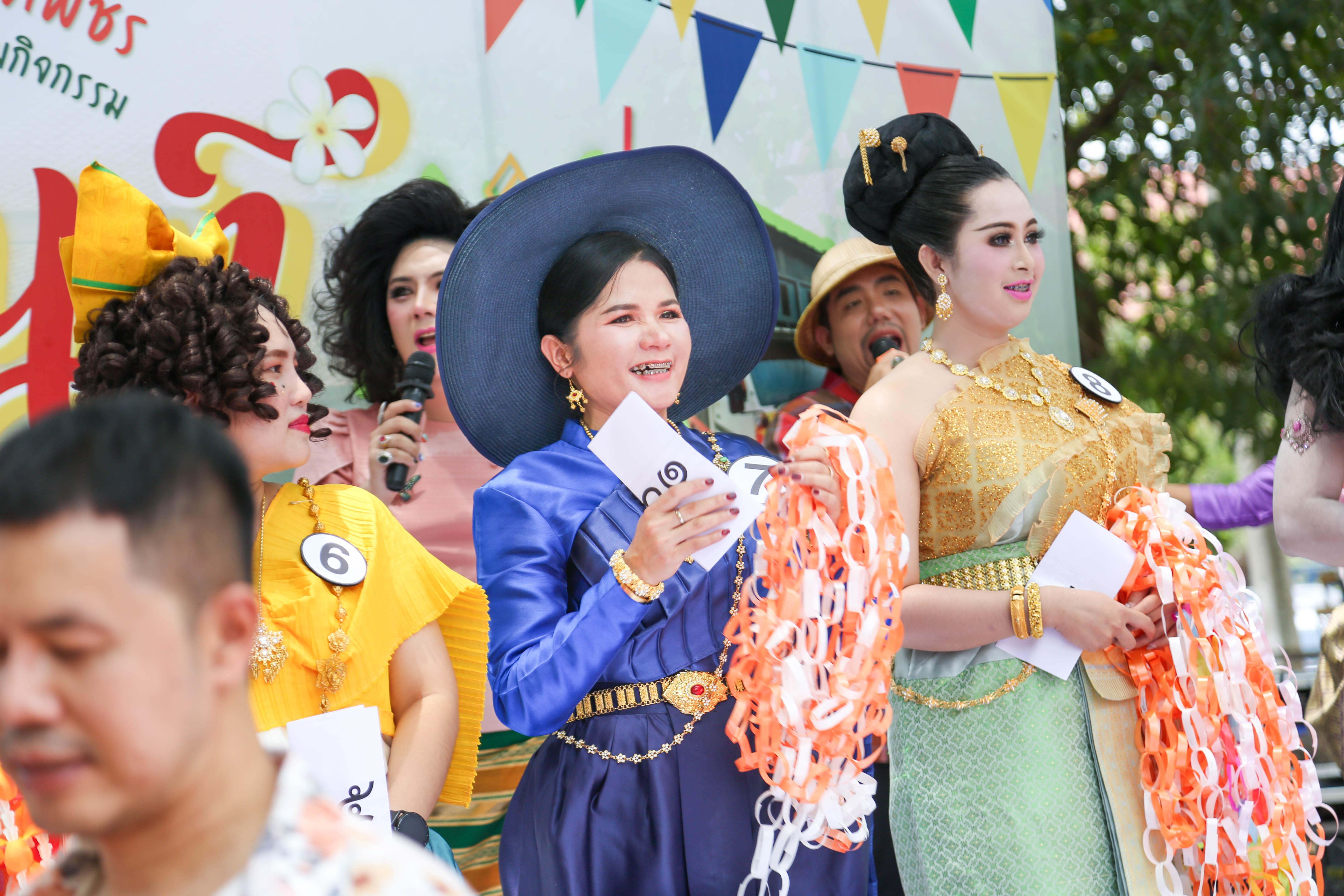 16. กิจกรรม KPRU สวมผ้าไทย ห่มสไบ ใส่โจงสงกรานต์ สืบสานประเพณี ประจำปี 2568 ในวันที่ 30 เมษายน 2568