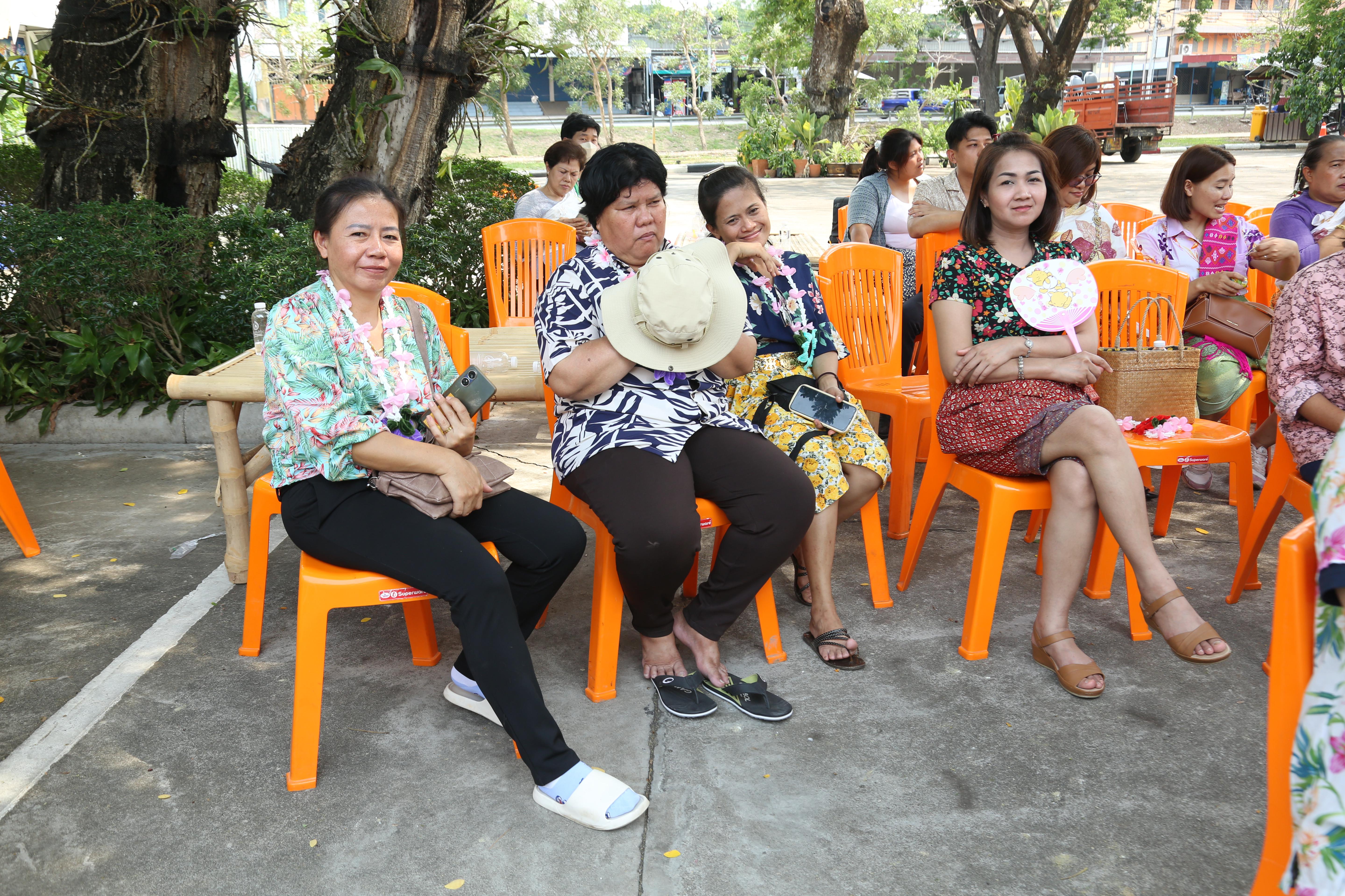 55. กิจกรรม KPRU สวมผ้าไทย ห่มสไบ ใส่โจงสงกรานต์ สืบสานประเพณี ประจำปี 2568 ในวันที่ 30 เมษายน 2568