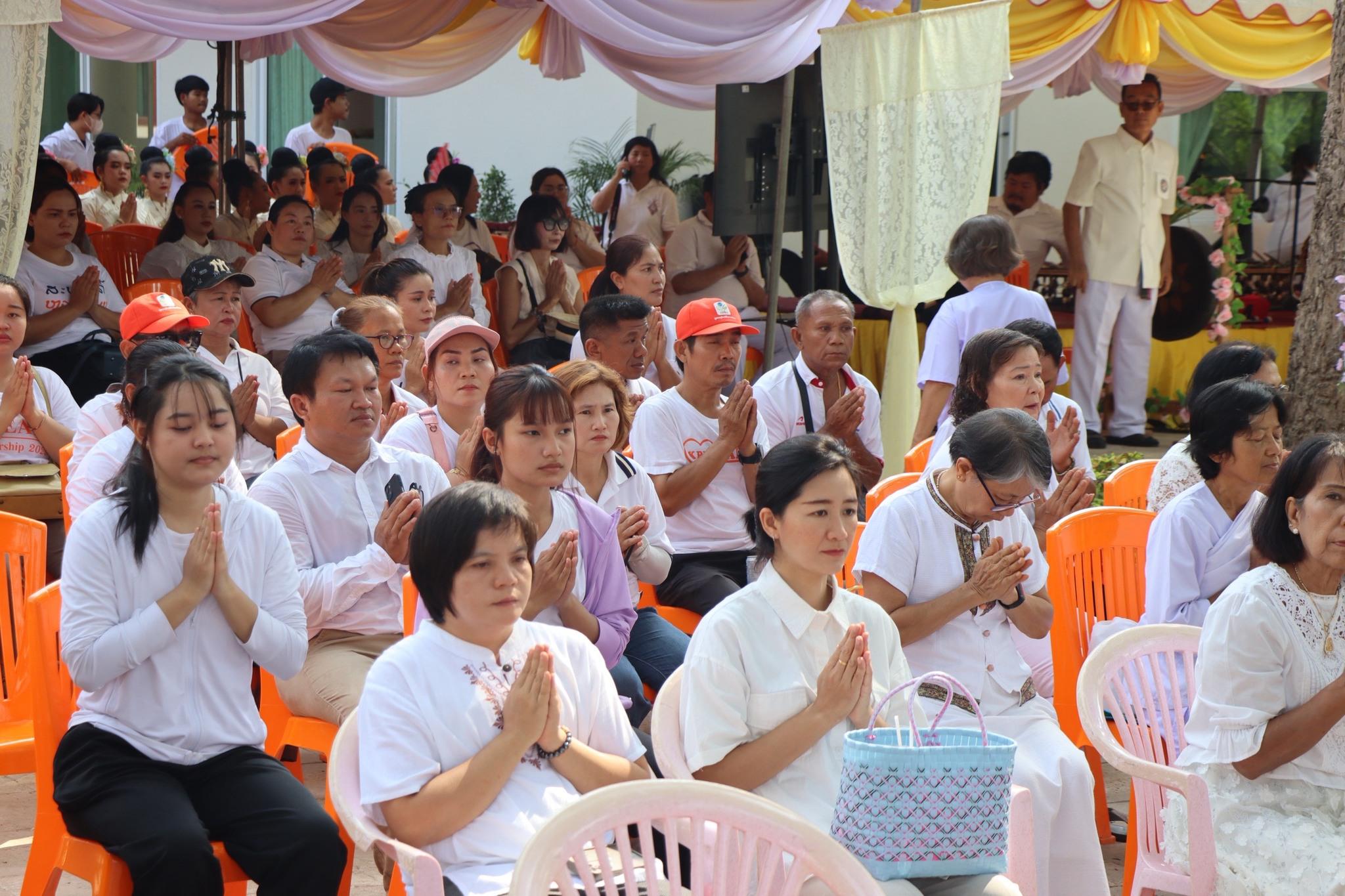 17. วันที่ 10 พฤษภาคม 2568 บุคลากรสำนักวิทยบริการและเทคโนโลยีสารสนเทศ มหาวิทยาลัยราชภัฏกำแพงเพชร ร่วมพิธีกวนข้าวทิพย์ (ข้าวมธุปายาส) ถวายเป็นพุทธบูชา
