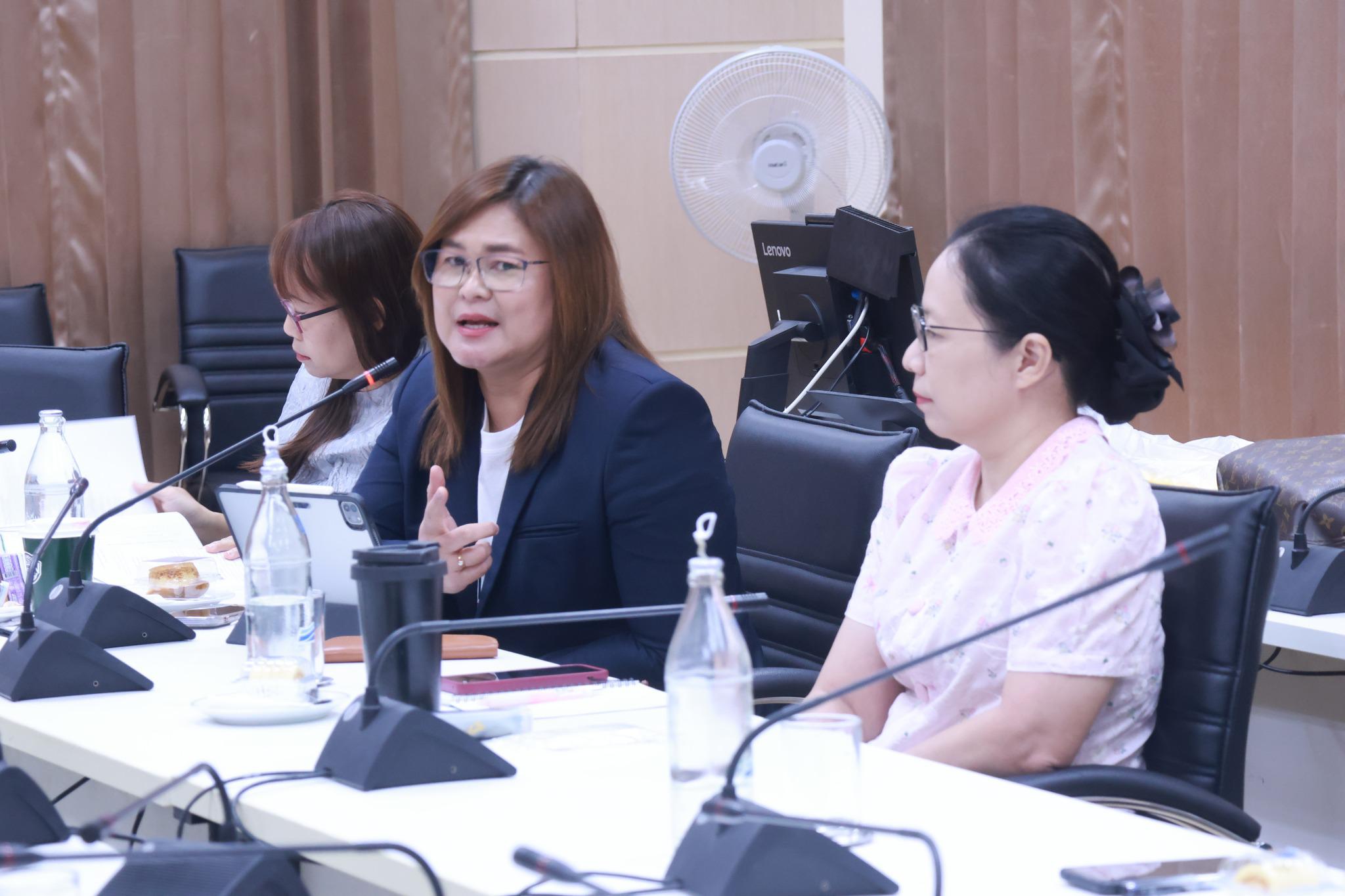 2. วันที่ 20 พฤษภาคม 2568 สำนักวิทยบริการและเทคโนโลยีสารสนเทศ รับมอบ-นำเสนอนโยบาย