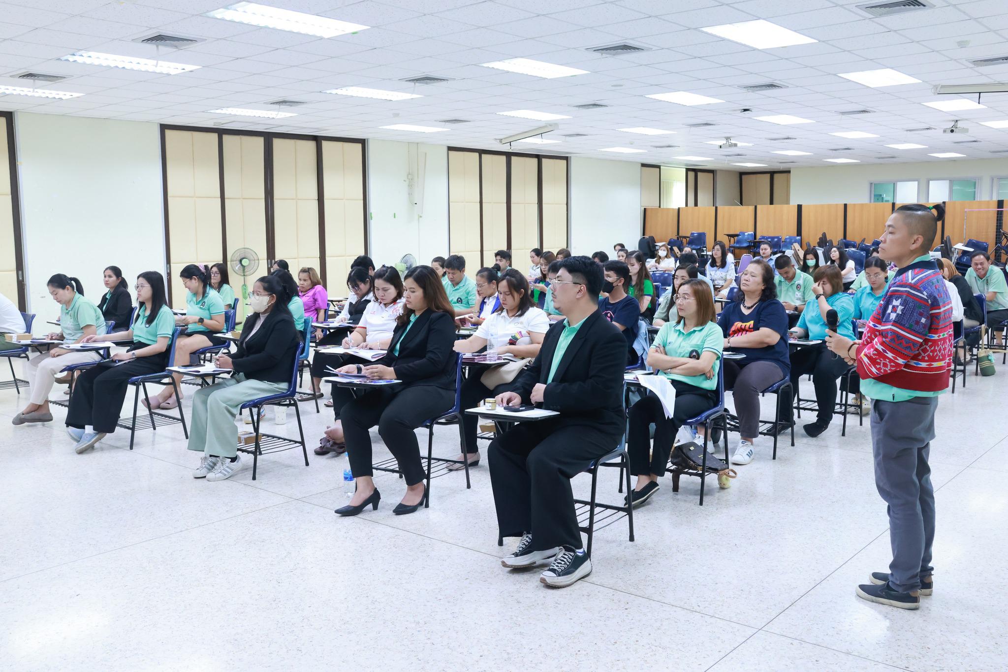 7. วันที่ 28 พฤษภาคม 2568 บุคลากรเข้าร่วมอบรมการจัดการความรู้ เทคนิคการเขียนหนังสือราชการ