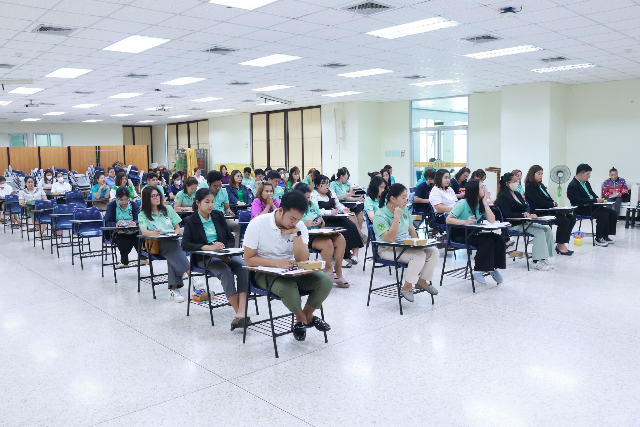 8. วันที่ 28 พฤษภาคม 2568 บุคลากรเข้าร่วมอบรมการจัดการความรู้ เทคนิคการเขียนหนังสือราชการ