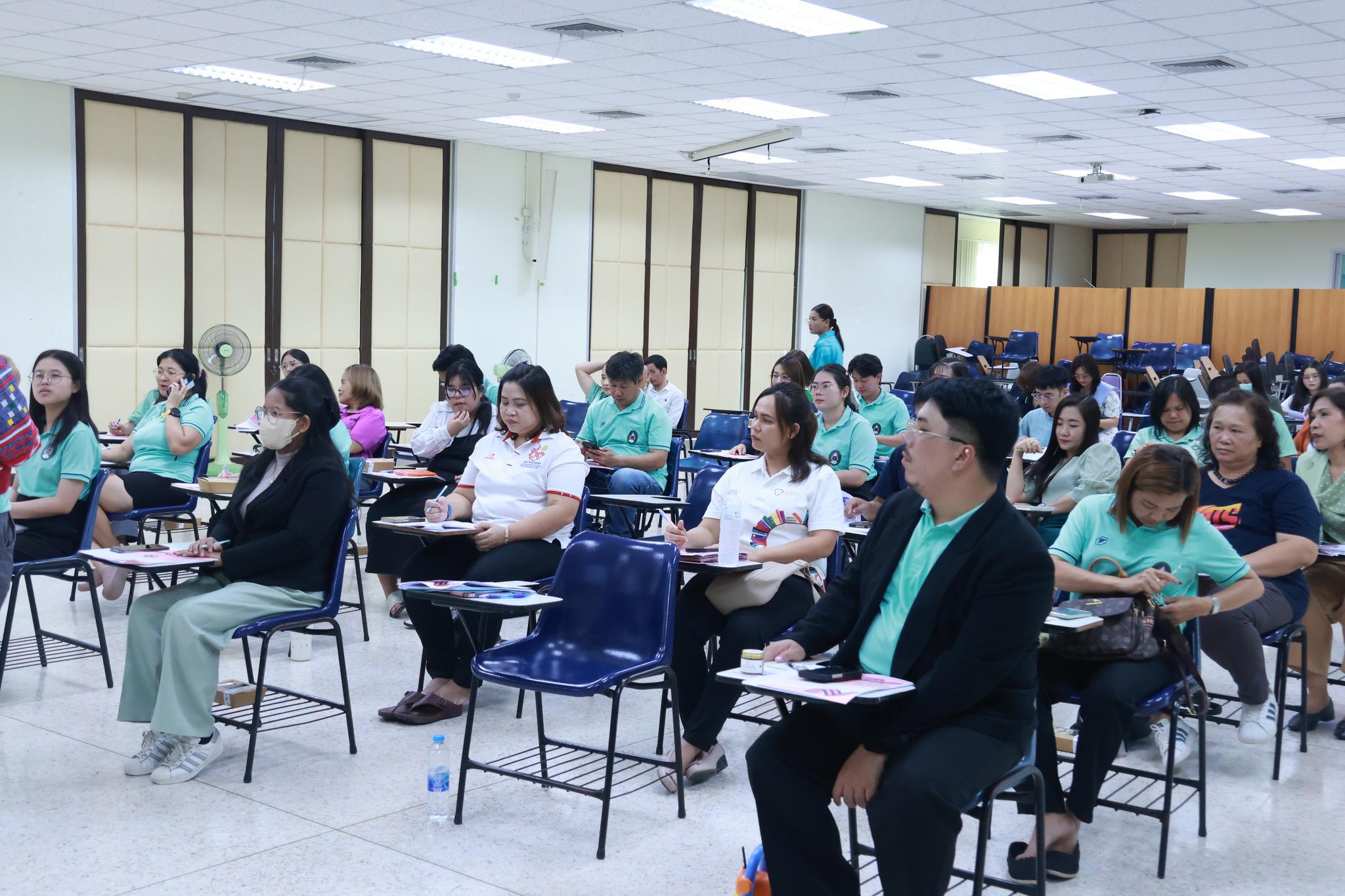 9. วันที่ 28 พฤษภาคม 2568 บุคลากรเข้าร่วมอบรมการจัดการความรู้ เทคนิคการเขียนหนังสือราชการ