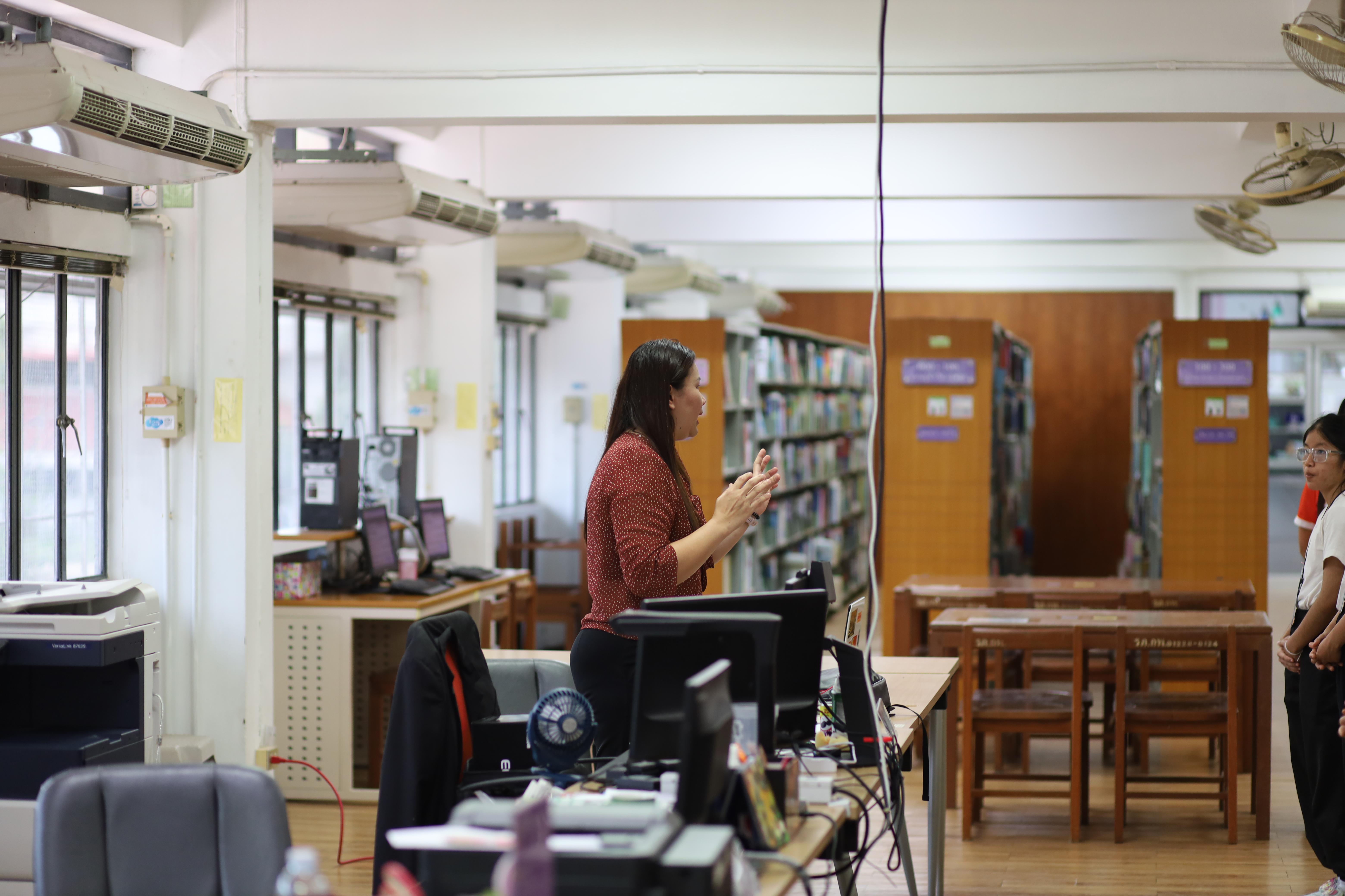 1. กิจกรรมต้อนรับนักศึกษาคณะพยาบาลศาสตร์ เยี่ยมชมสำนักวิทยบริการและเทคโนโลยีสารสนเทศ วันที่ 5 มิถุนายน 2568