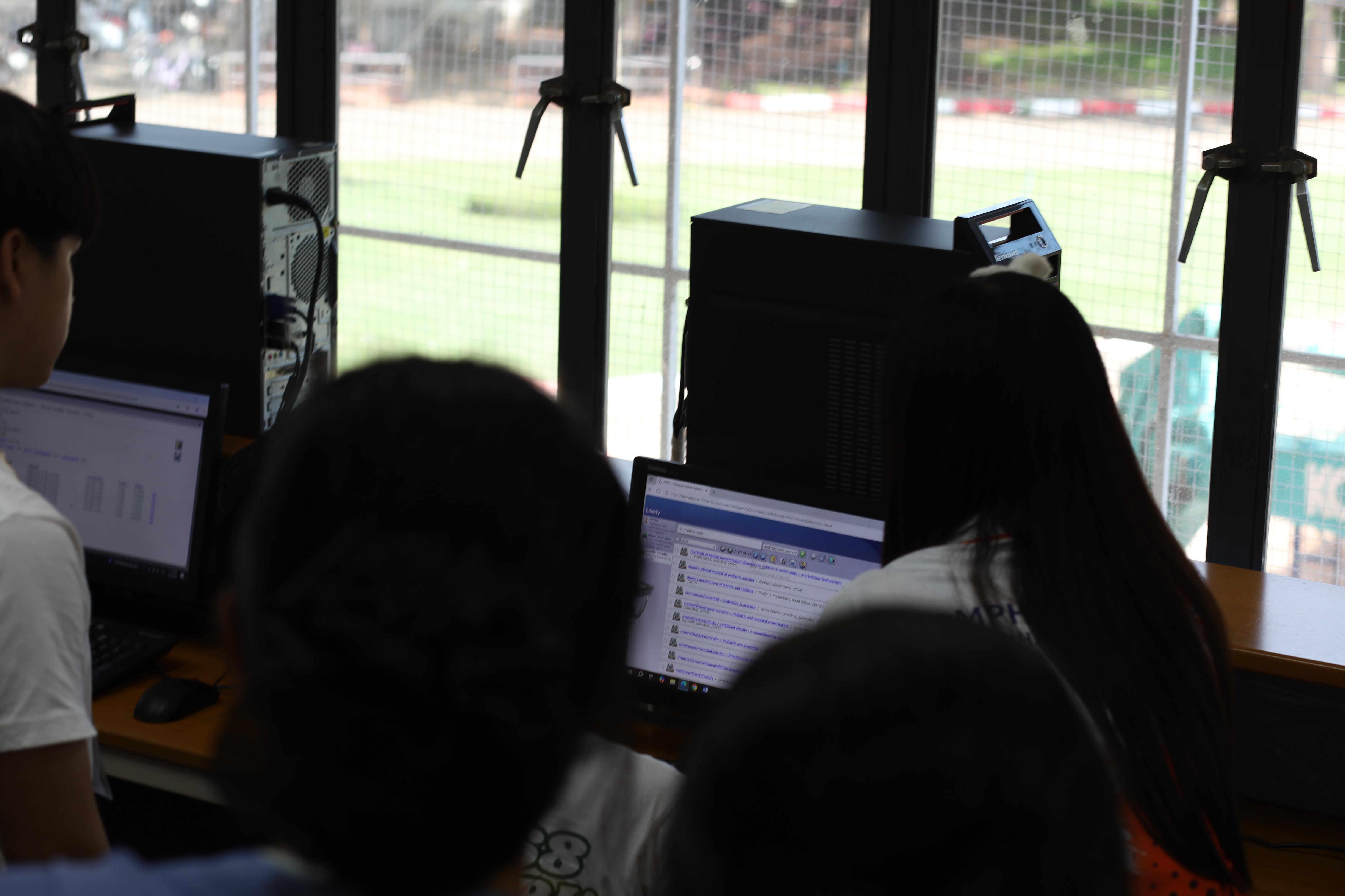 2. กิจกรรมต้อนรับนักศึกษาคณะพยาบาลศาสตร์ เยี่ยมชมสำนักวิทยบริการและเทคโนโลยีสารสนเทศ วันที่ 5 มิถุนายน 2568