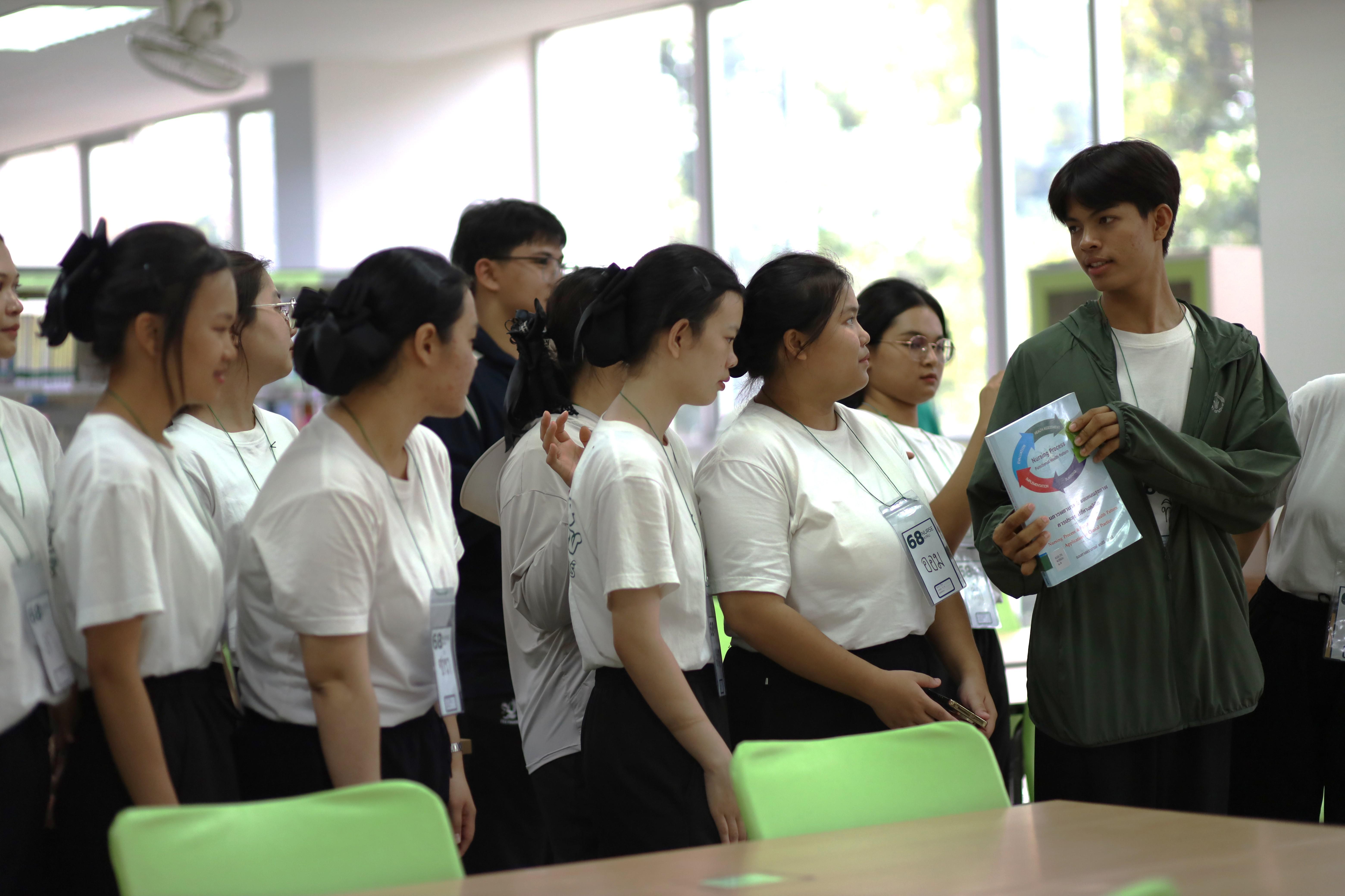 55. กิจกรรมต้อนรับนักศึกษาชั้นปีที่ 1 คณะพยาบาลศาสตร์ เยี่ยมชมสำนักวิทยบริการและเทคโนโลยีสารสนเทศ