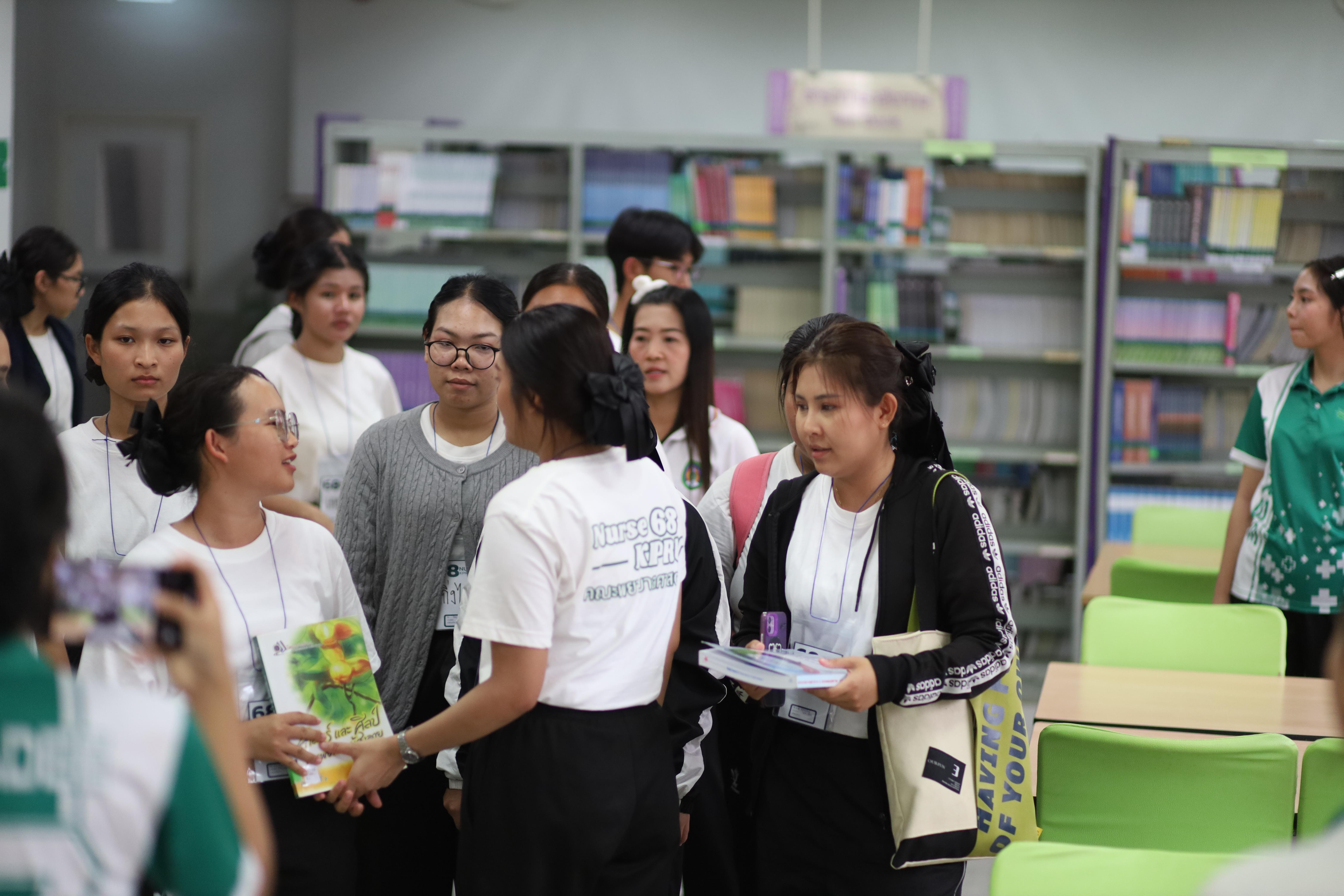 58. กิจกรรมต้อนรับนักศึกษาชั้นปีที่ 1 คณะพยาบาลศาสตร์ เยี่ยมชมสำนักวิทยบริการและเทคโนโลยีสารสนเทศ