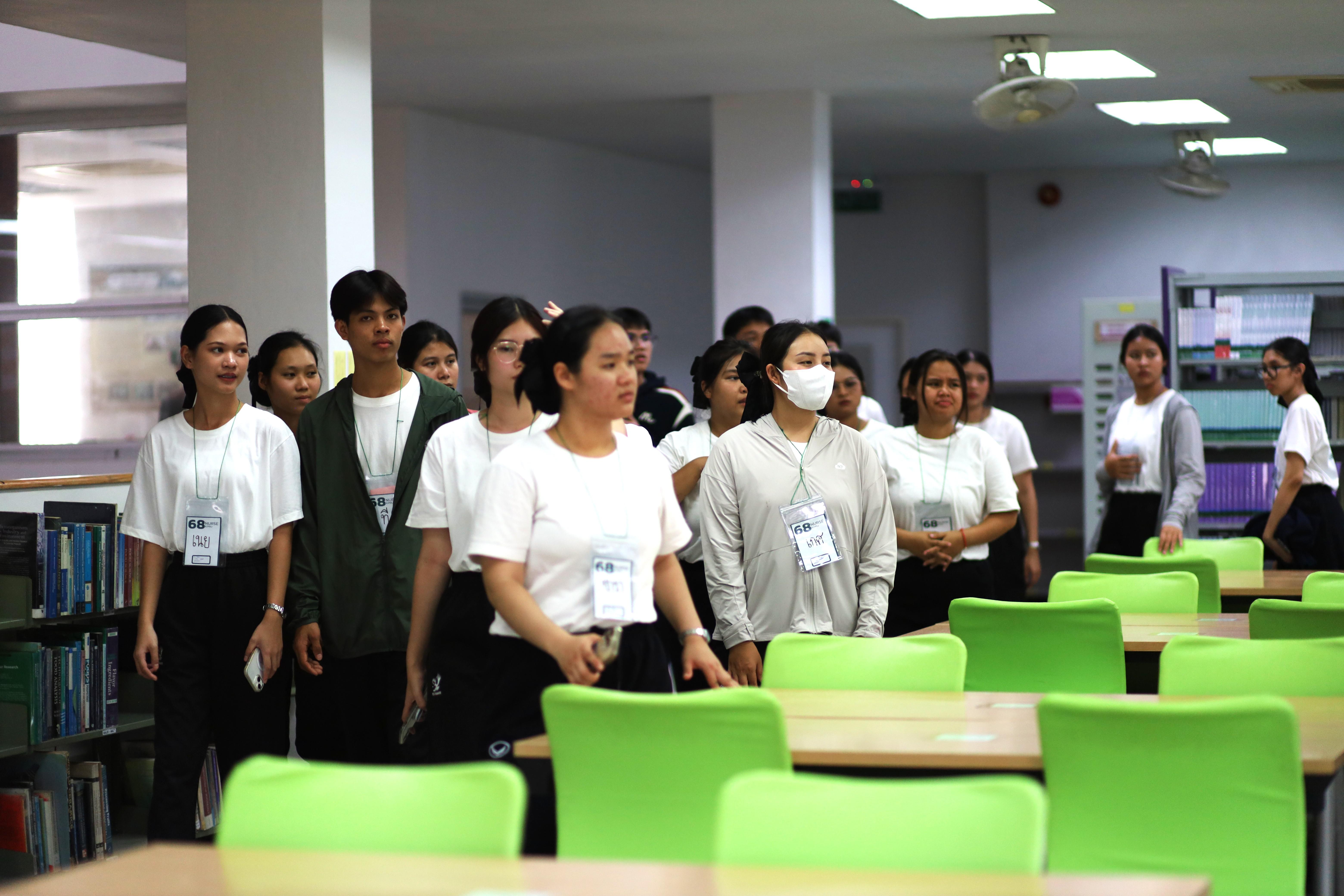 65. กิจกรรมต้อนรับนักศึกษาชั้นปีที่ 1 คณะพยาบาลศาสตร์ เยี่ยมชมสำนักวิทยบริการและเทคโนโลยีสารสนเทศ