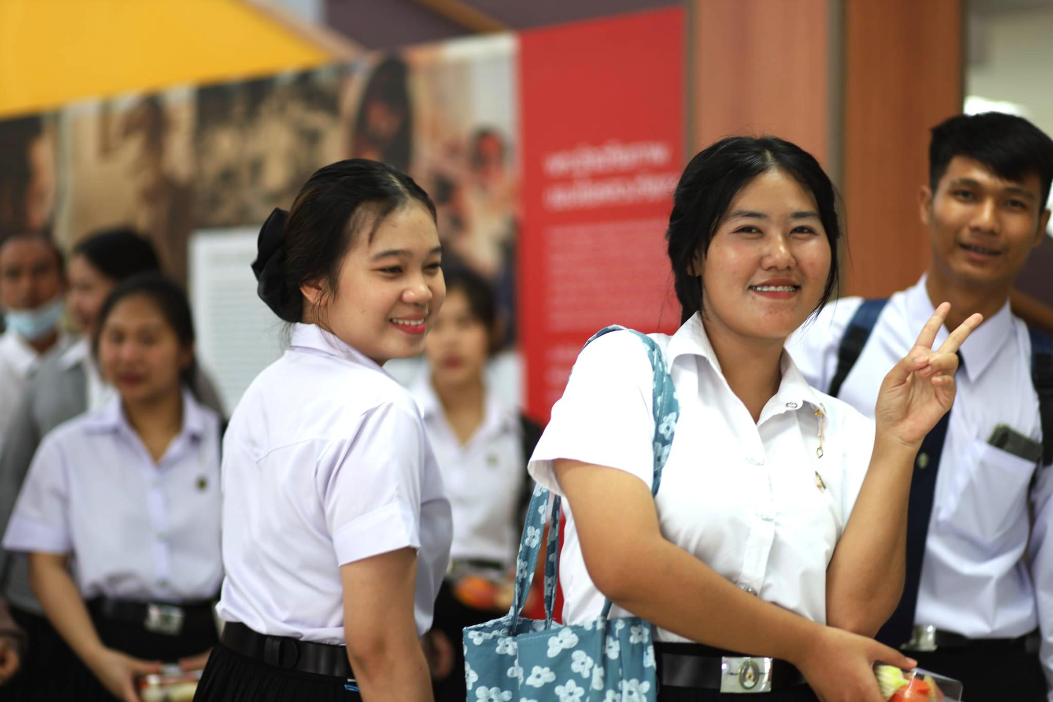 4. กิจกรรมต้อนรับนักศึกษาหลักสูตรผู้ช่วยพยาบาล คณะพยาบาลศาสตร์ เยี่ยมชมสำนักวิทยบริการและเทคโนโลยีสารสนเทศ