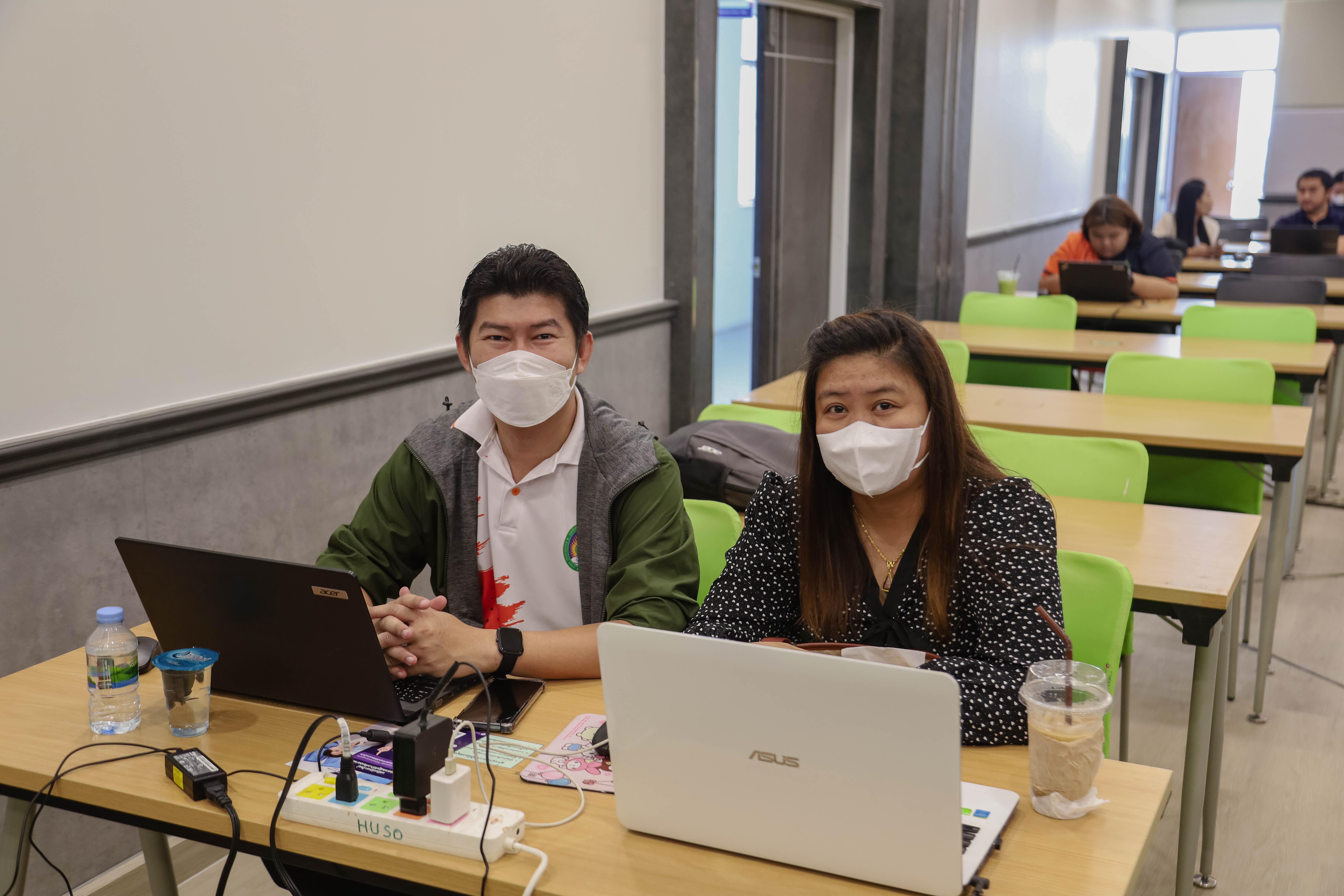 3. โครงการอบรมเชิงปฏิบัติการด้าน AI สำหรับเจ้าหน้าที่รัฐเพื่อเพิ่มประสิทธิภาพการปฏฺบัติหน้าที่ราชการ