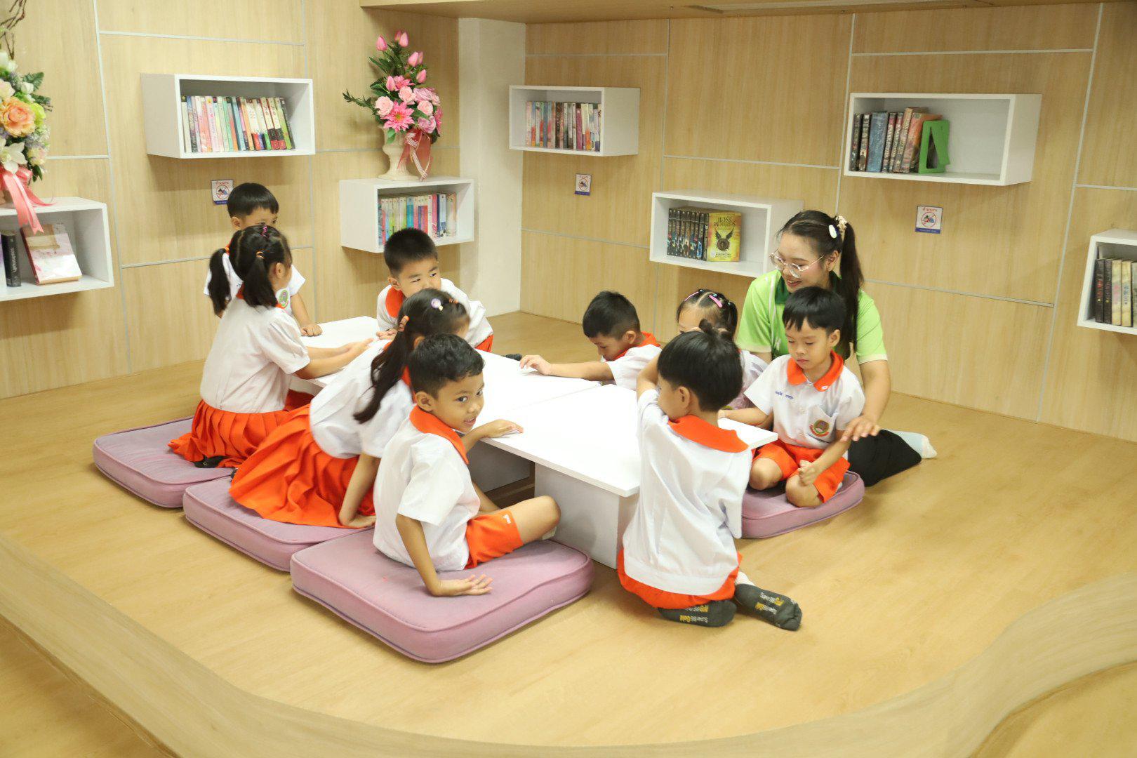 1. กิจกรรมทัวร์ "ห้องสมุด" นักเรียน ระดับชั้นอนุบาล 3 โรงเรียนอนุบาลราชภัฏกำแพงเพชร