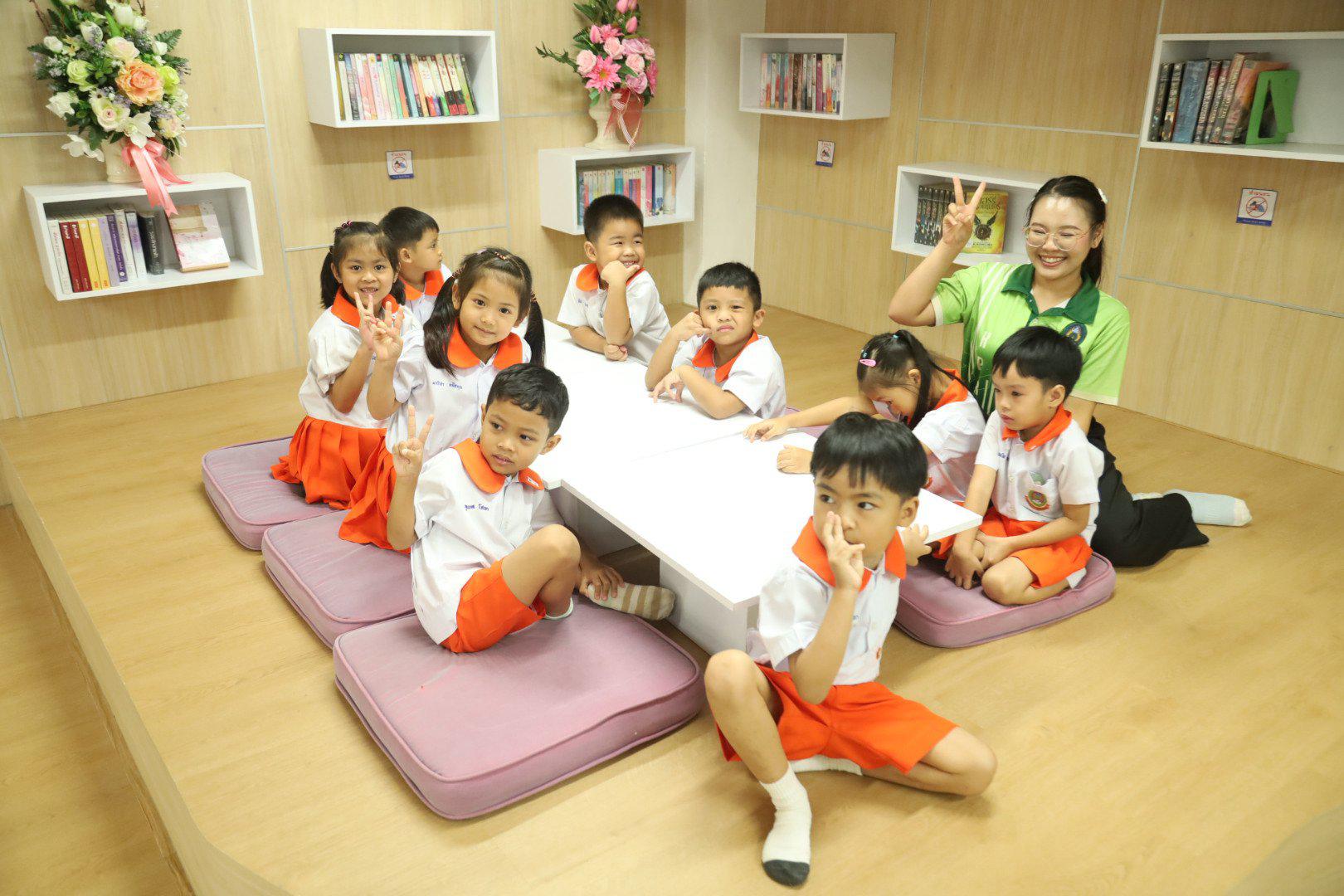 6. กิจกรรมทัวร์ "ห้องสมุด" นักเรียน ระดับชั้นอนุบาล 3 โรงเรียนอนุบาลราชภัฏกำแพงเพชร