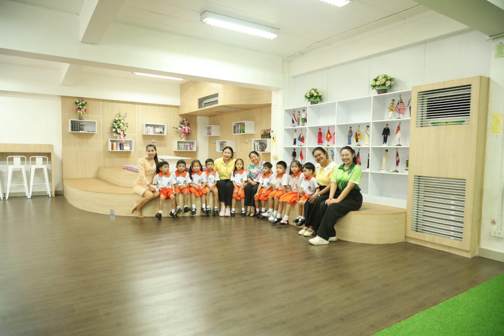9. กิจกรรมทัวร์ "ห้องสมุด" นักเรียน ระดับชั้นอนุบาล 3 โรงเรียนอนุบาลราชภัฏกำแพงเพชร