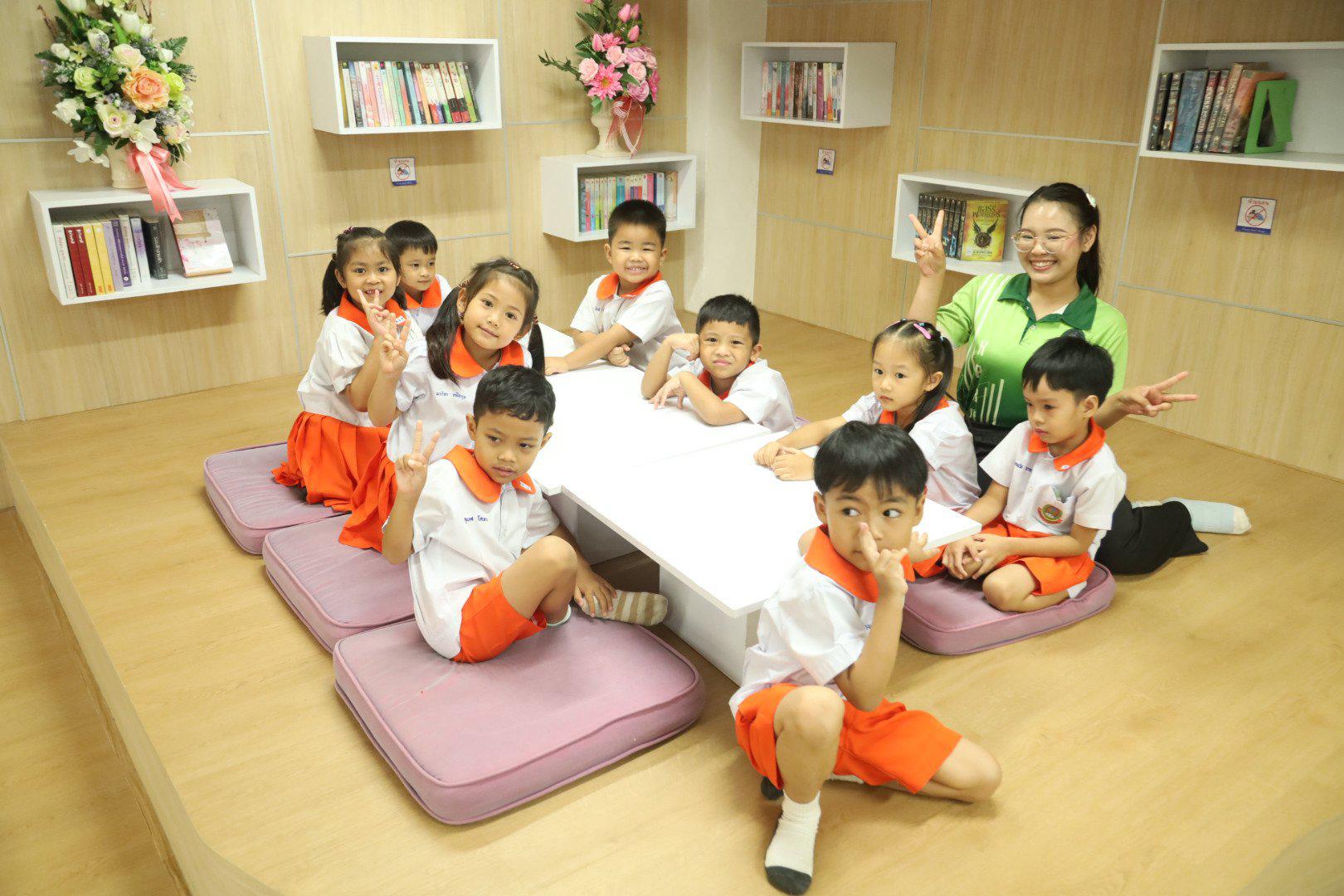 21. กิจกรรมทัวร์ "ห้องสมุด" นักเรียน ระดับชั้นอนุบาล 3 โรงเรียนอนุบาลราชภัฏกำแพงเพชร