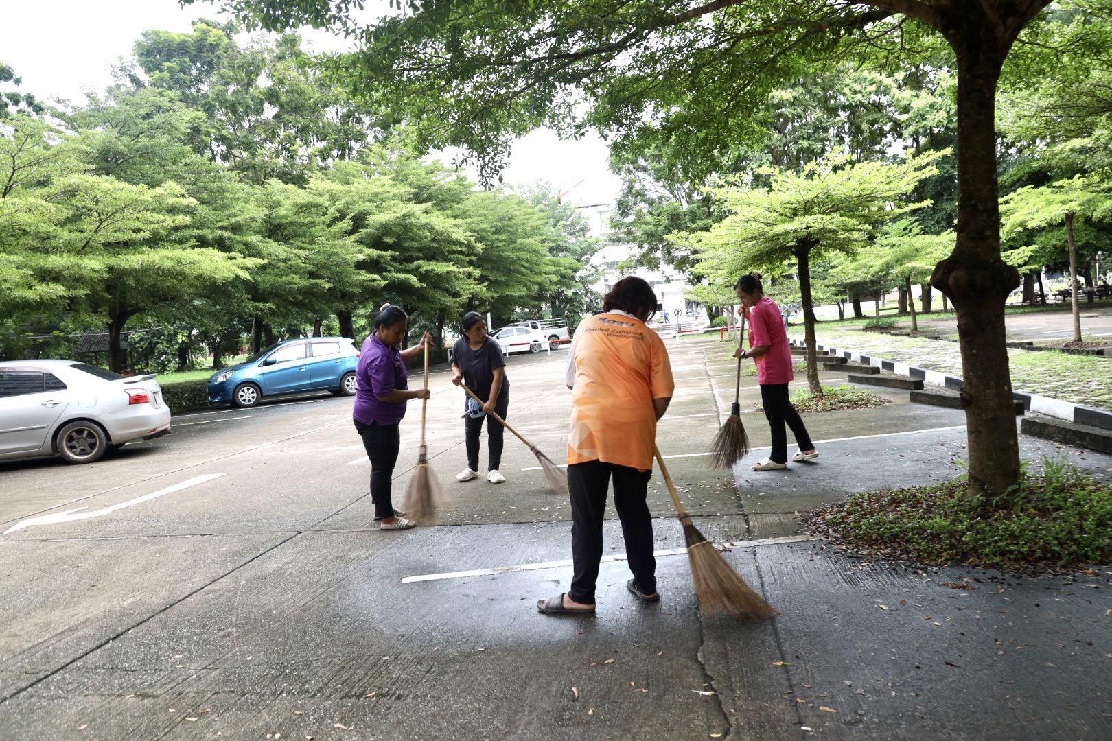 4. พิธีเฉลิมพระเกียรติพระบาทสมเด็จพระเจ้าอยู่หัว เนื่องในโอกาสวันเฉลิมพระชนมพรรษา 28 กรกฎาคม 2568 และกิจกรรมจิตอาสาบำเพ็ญสาธารณประโยชน์ Big Cleaning Day