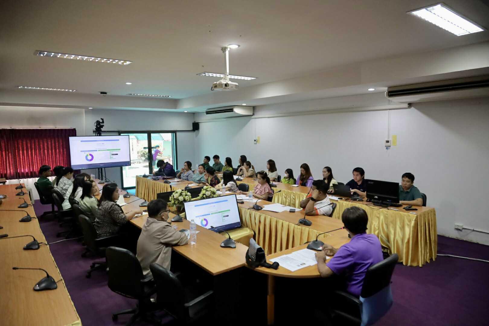 13. การประชุมเตรียมความพร้อมจัดงานนิทรรศการวิชาการสำนักวิทยบริการและเทคโนโลยีสารสนเทศ มหาวิทยาลัยราชภัฏกำแพงเพชร  ภายใต้หัวข้อ “การเรียนรู้ไม่หยุดยั้งกับระบบคลังหน่วยกิตด้วย KPRU MOOC”
