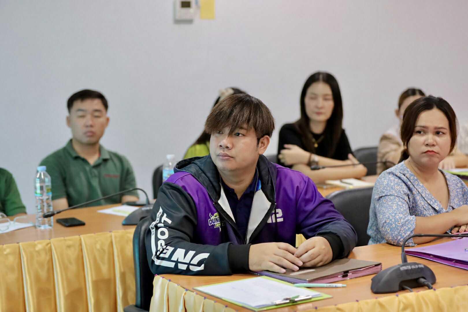 19. การประชุมเตรียมความพร้อมจัดงานนิทรรศการวิชาการสำนักวิทยบริการและเทคโนโลยีสารสนเทศ มหาวิทยาลัยราชภัฏกำแพงเพชร  ภายใต้หัวข้อ “การเรียนรู้ไม่หยุดยั้งกับระบบคลังหน่วยกิตด้วย KPRU MOOC”