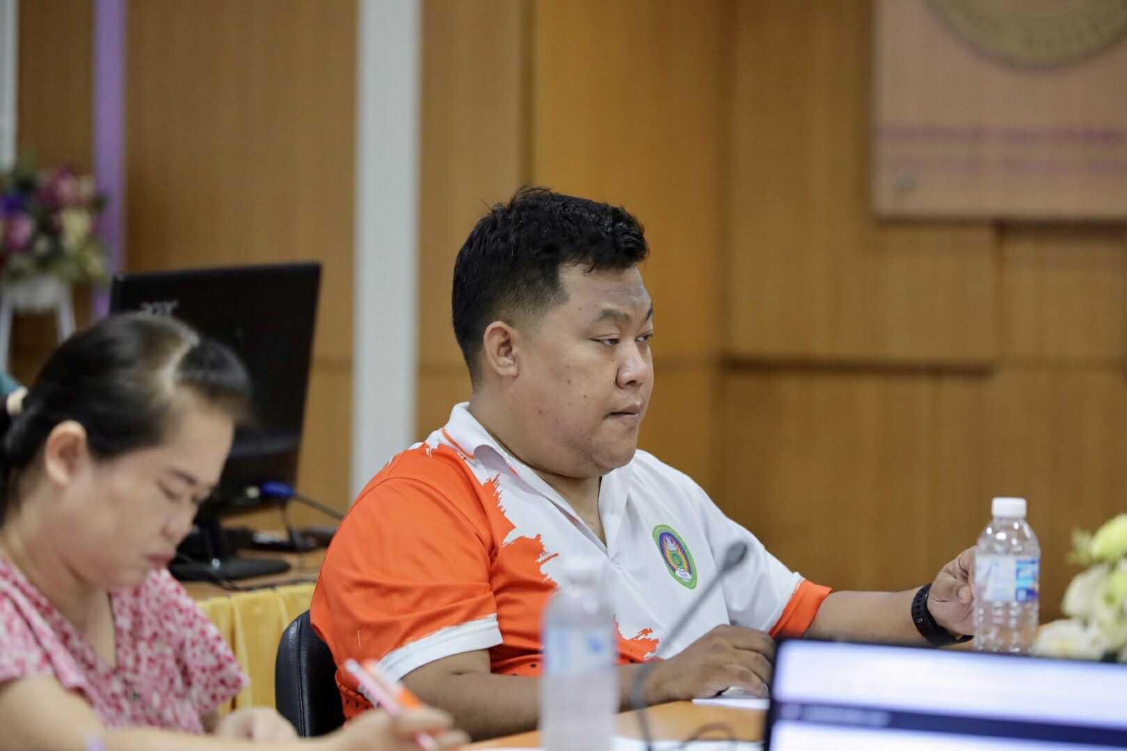 2. เตรียมความพร้อมนิทรรศการวิชาการสำนักวิทยบริการและเทคโนโลยีสารสนเทศ มหาวิทยาลัยราชภัฏกำแพงเพชร  ภายใต้หัวข้อ &ldquo;การเรียนรู้ไม่หยุดยั้งกับระบบคลังหน่วยกิตด้วย KPRU MOOC&rdquo;