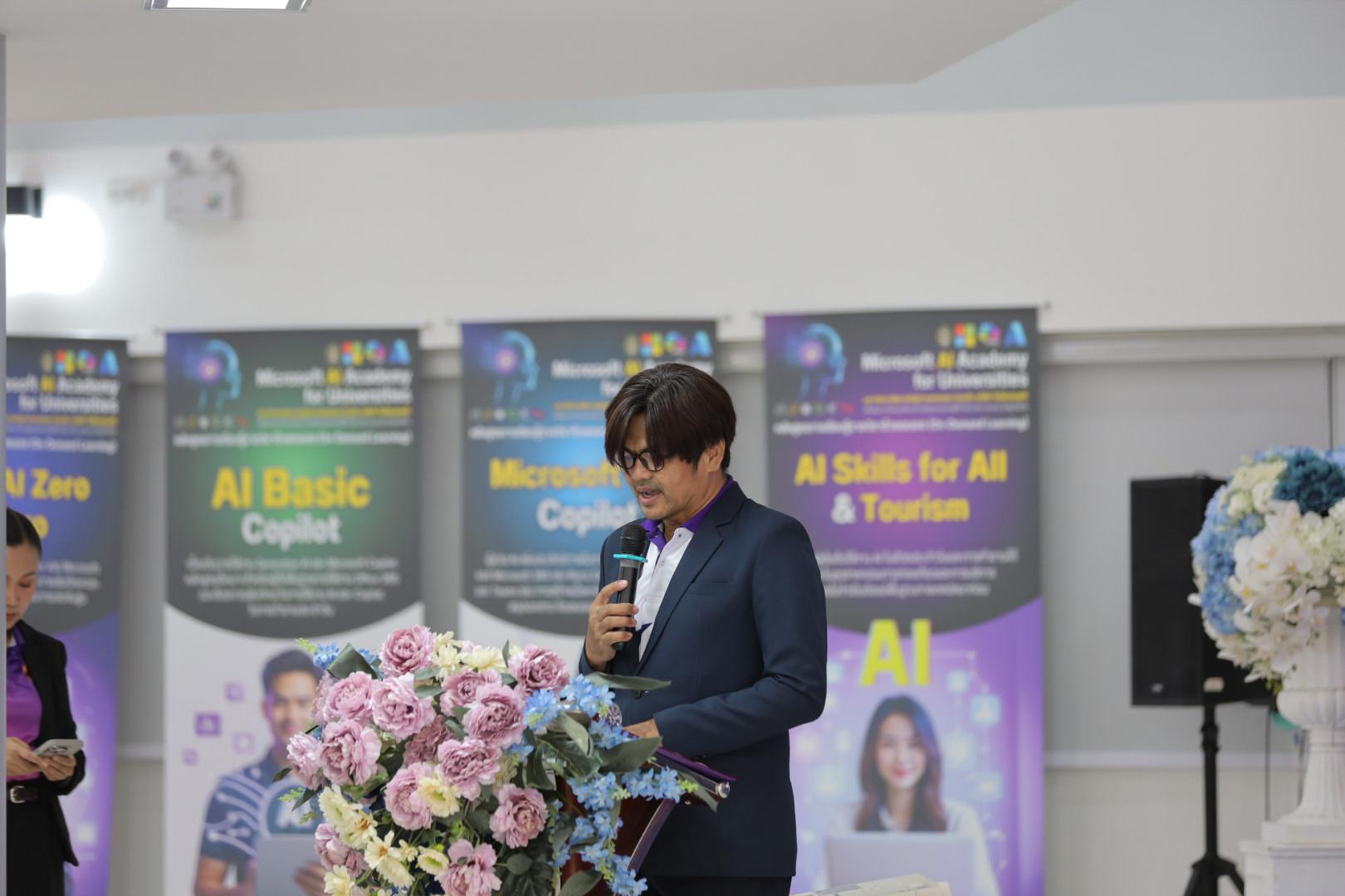 129. นิทรรศการวิชาการ สำนักวิทยบริการและเทคโนโลยีสารสนเทศ มหาวิทยาลัยราชภัฏกำแพงเพชร ภายใต้หัวข้อ “การเรียนรู้ไม่หยุดยั้งกับระบบคลังหน่วยกิตด้วย KPRU MOOC” ประจำปี 2568