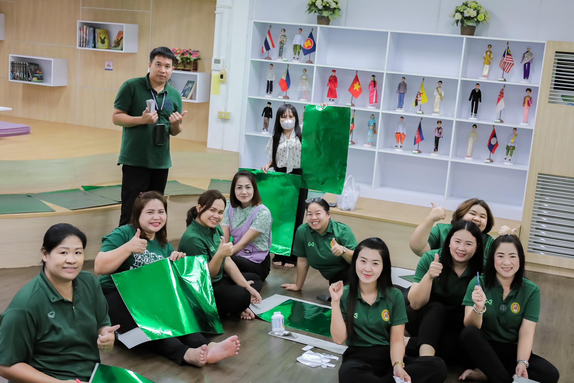 บุคลากรสำนักวิทยบริการและเทคโนโลยีสารสนเทศ เตรียมความพร้อมร่วมงานมหกรรมกีฬาสานสัมพันธ์ KPRU 2025 กีฬาอาจารย์และบุคลากร มหาวิทยาลัยราชภัฏกำแพงเพชร ในวันที่ 29 กันยายน 2568