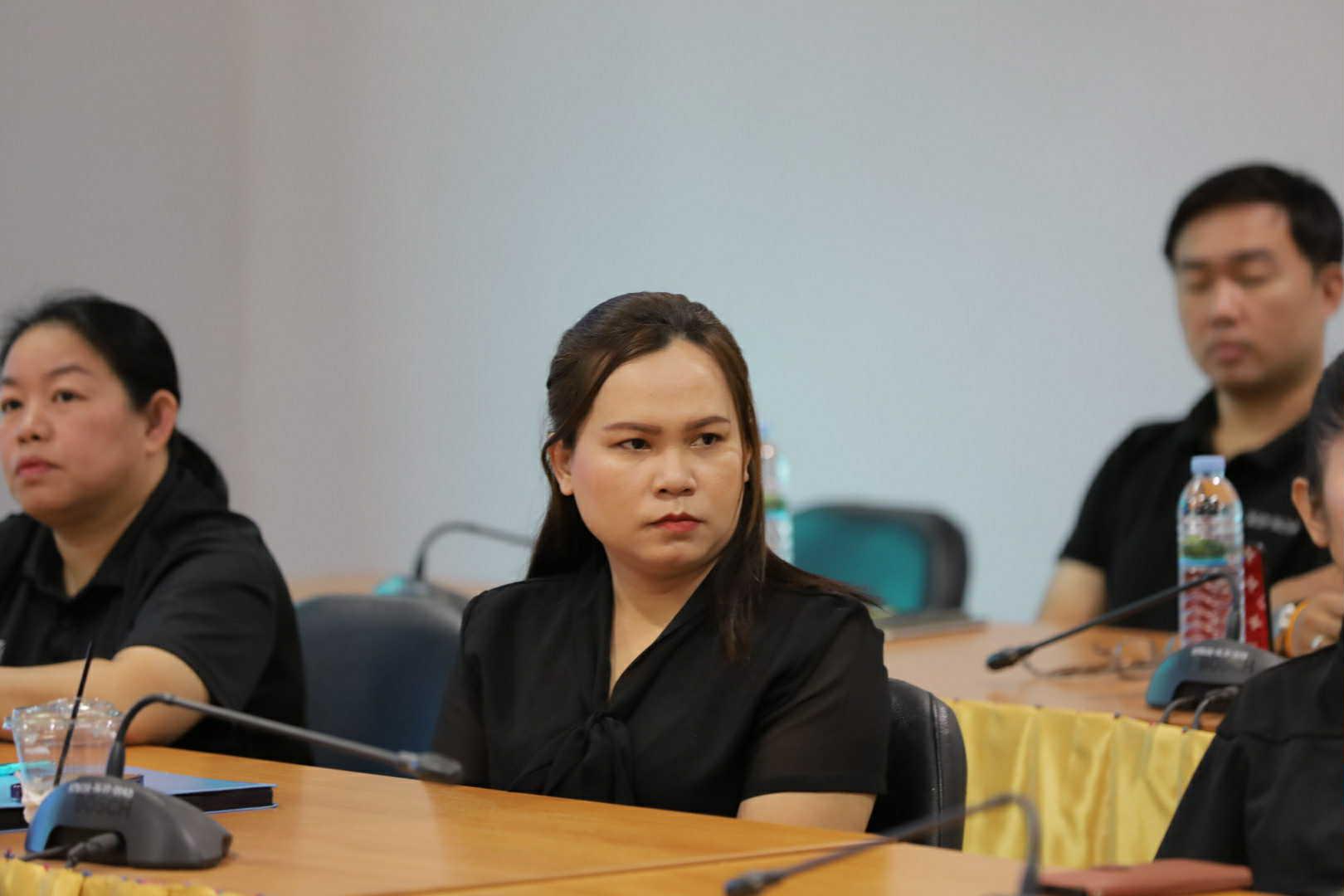 14. การประชุมบุคลากรสำนักวิทยบริการและเทคโนโลยีสารสนเทศ โดยผู้ช่วยศาสตราจารย์ ดร.ชญาดา  กลิ่นจันทร์