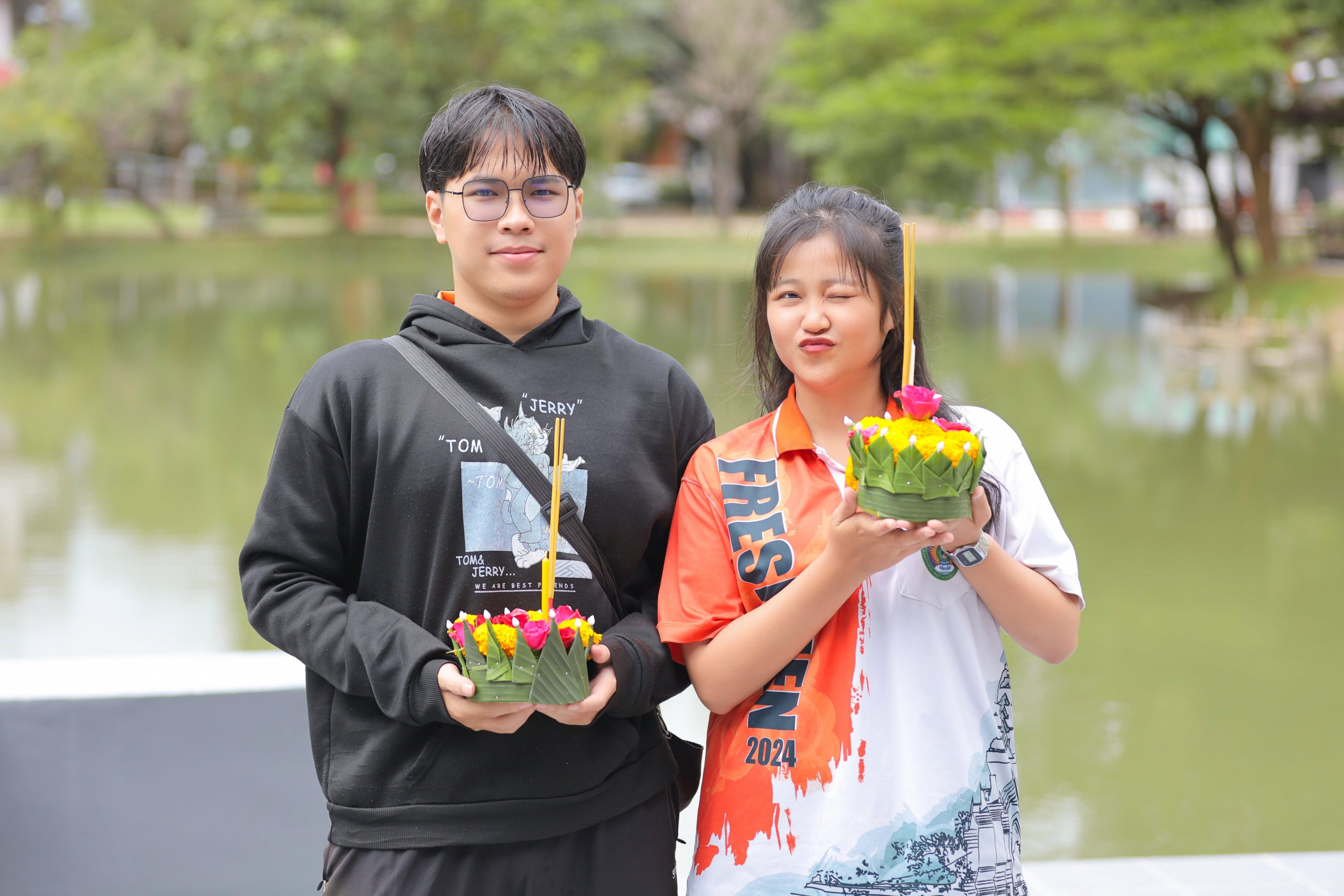 3. กิจกรรมประดิษฐ์กระทงจากวัสดุธรรมชาตื