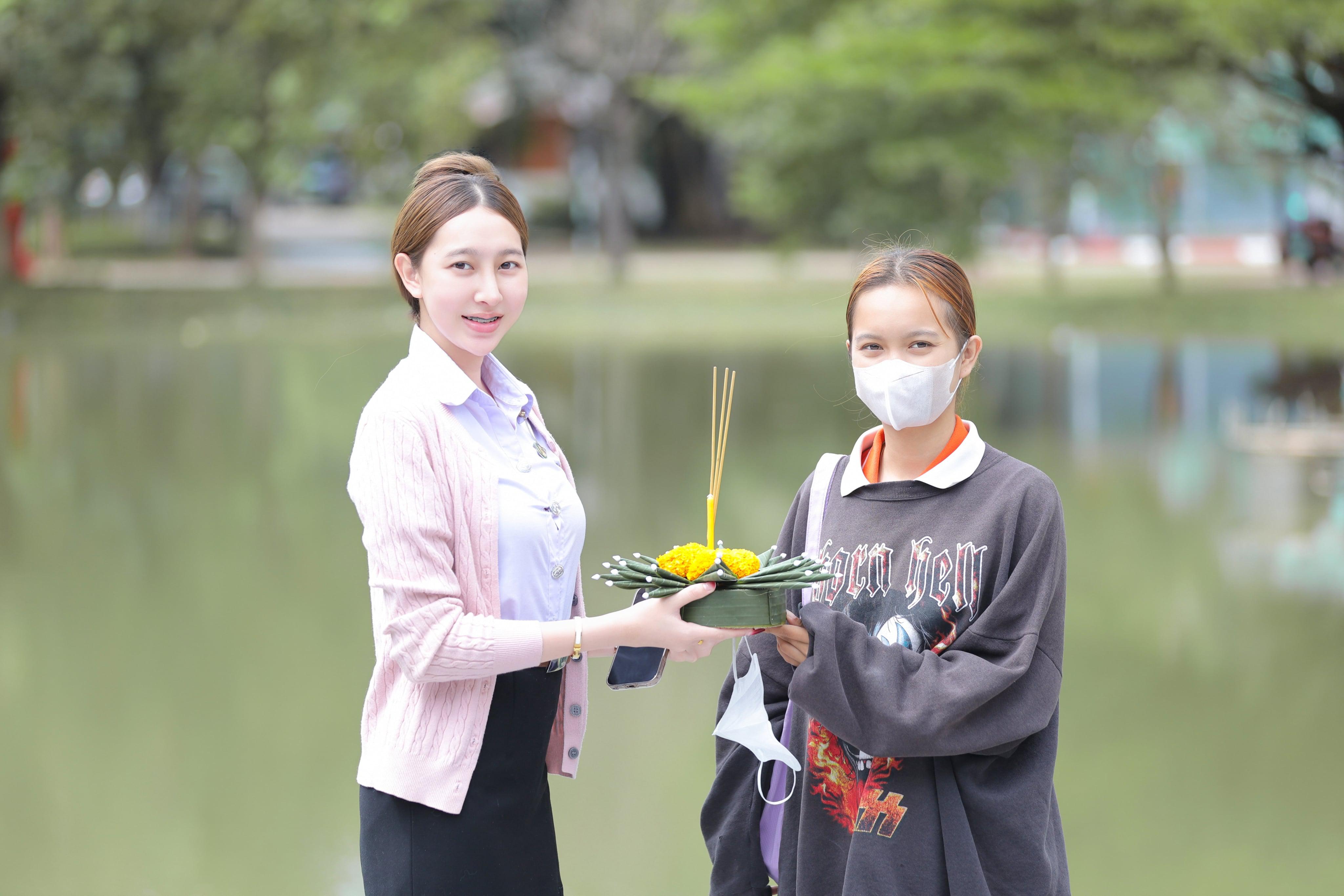 7. กิจกรรมประดิษฐ์กระทงจากวัสดุธรรมชาติ ระหว่างวันที่ 4-5 พฤศจิกายน 2568