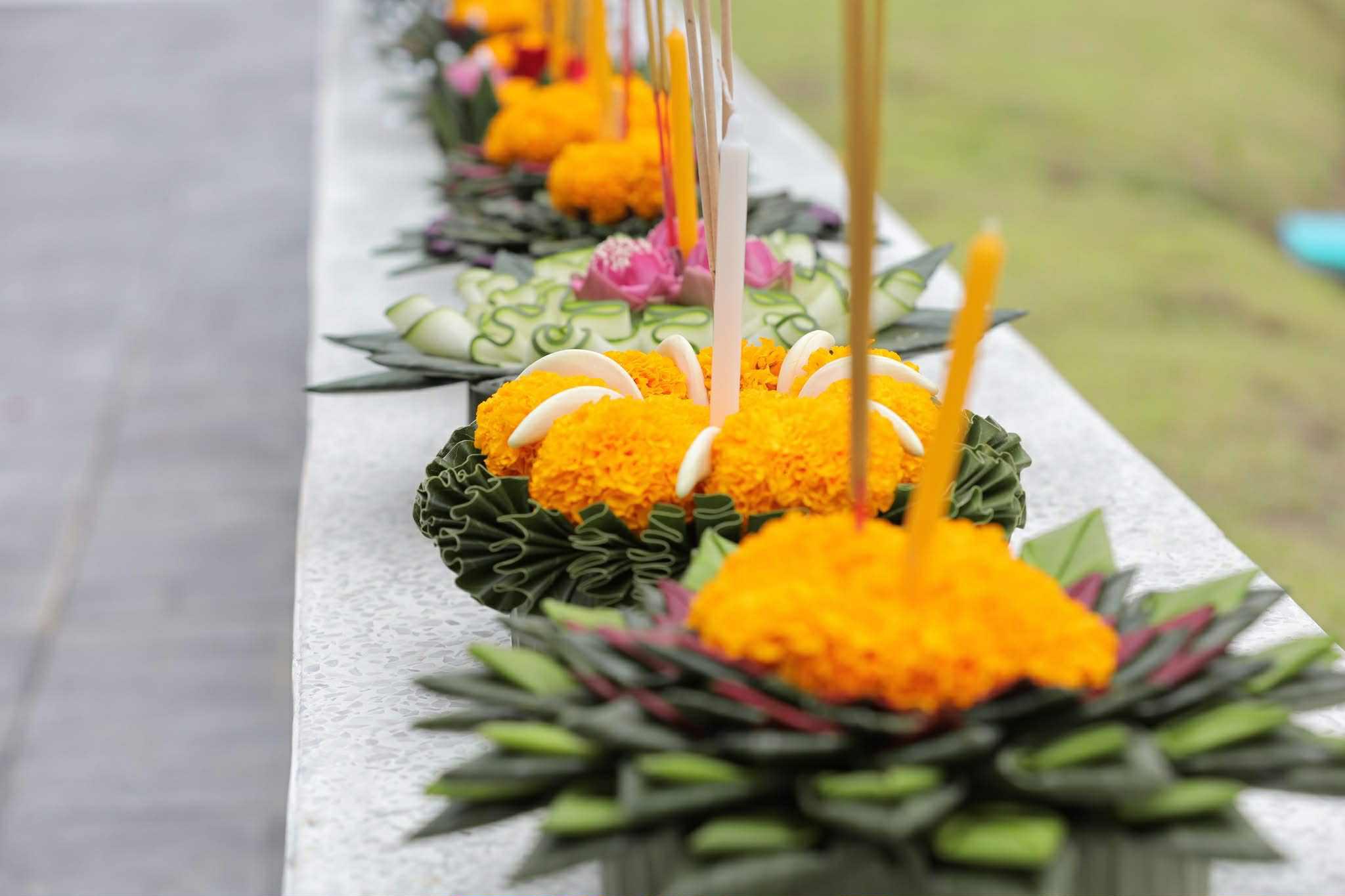 12. กิจกรรมประดิษฐ์กระทงจากวัสดุธรรมชาติ ระหว่างวันที่ 4-5 พฤศจิกายน 2568