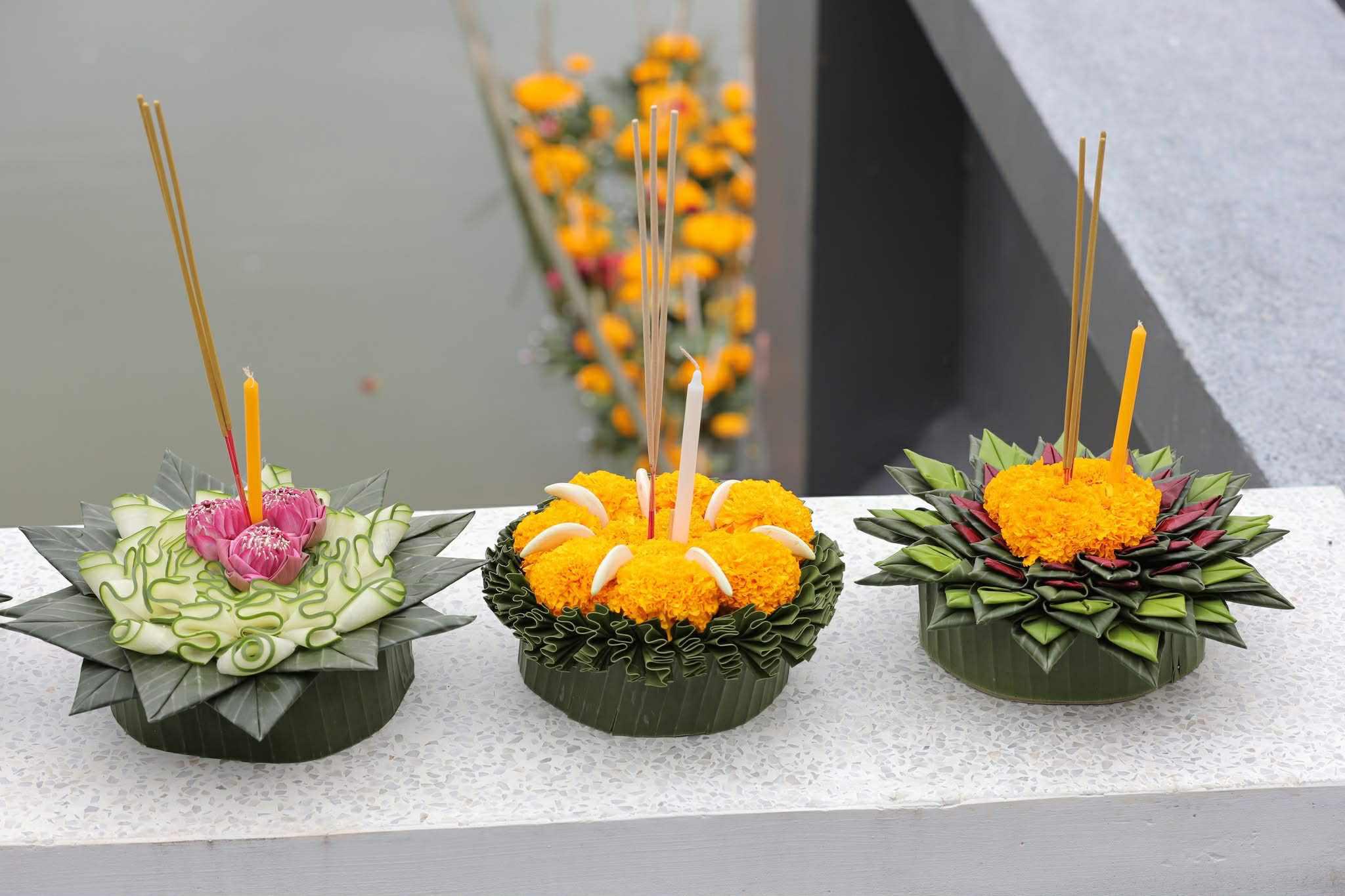 13. กิจกรรมประดิษฐ์กระทงจากวัสดุธรรมชาติ ระหว่างวันที่ 4-5 พฤศจิกายน 2568