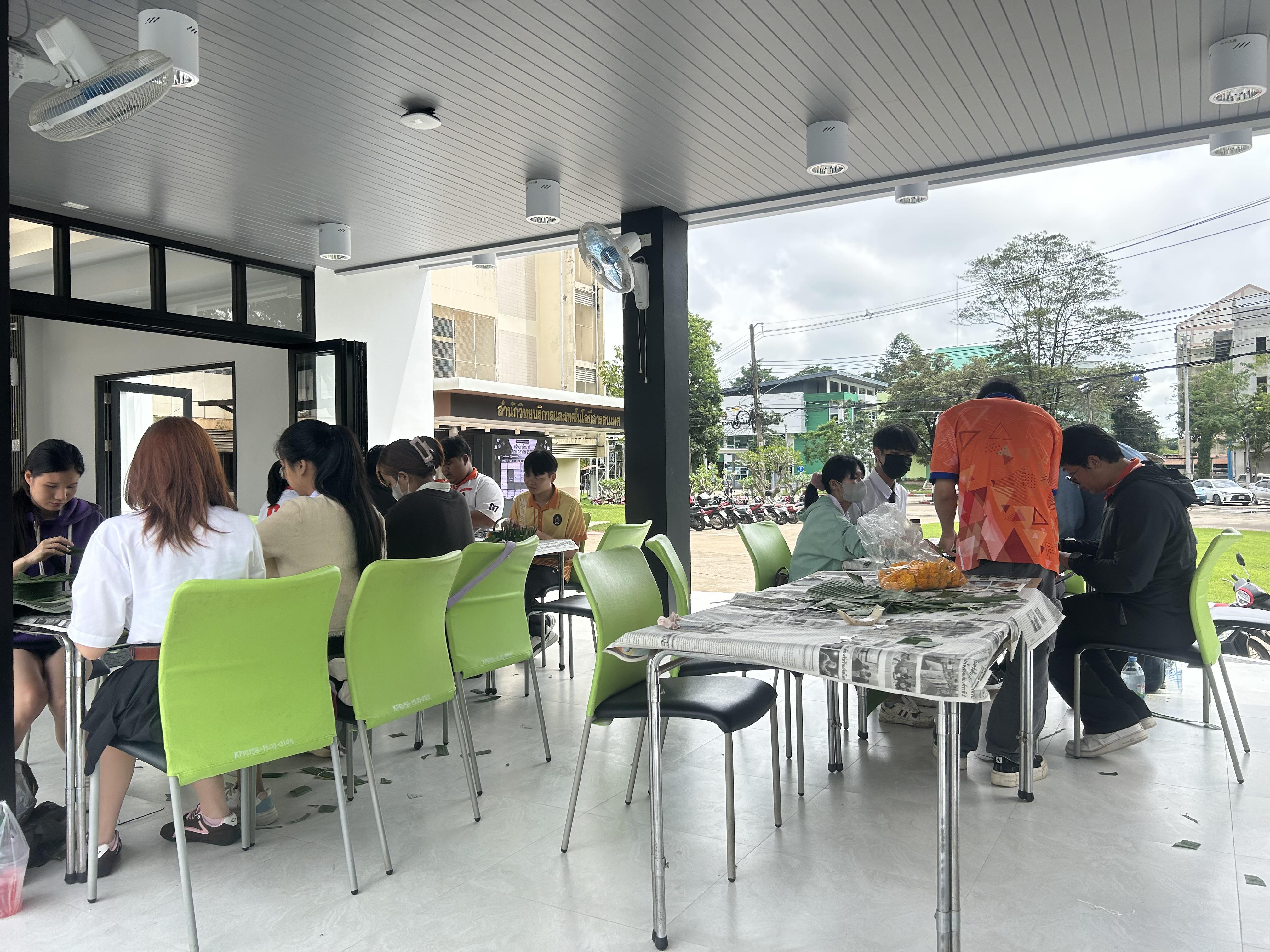 65. กิจกรรมประดิษฐ์กระทงจากวัสดุธรรมชาติ ระหว่างวันที่ 4-5 พฤศจิกายน 2568