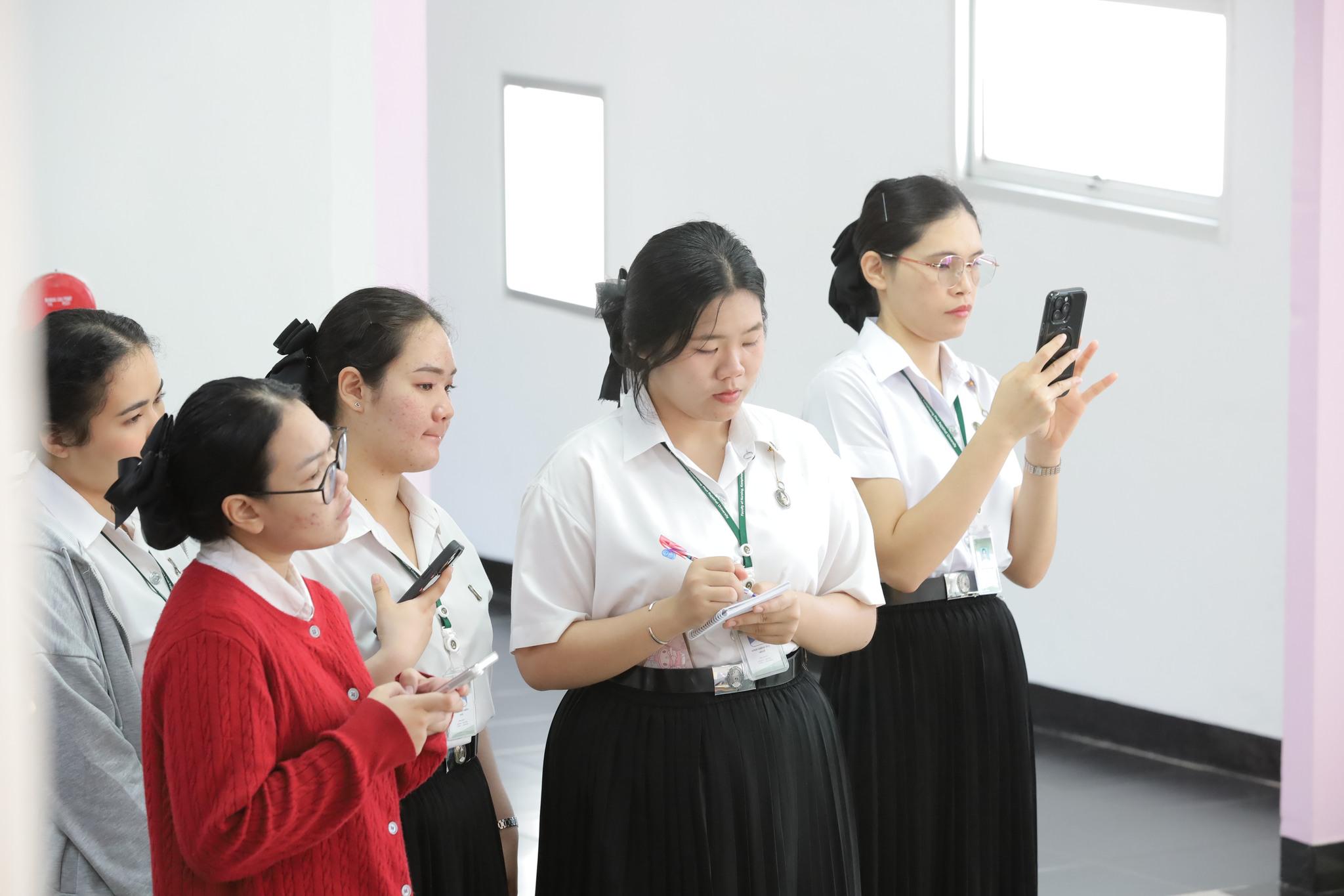 12. วันที่ 14 พฤศจิกายน 2568 แนะนำสำนักวิทยบริการและเทคโนโลยีสารสนเทศ