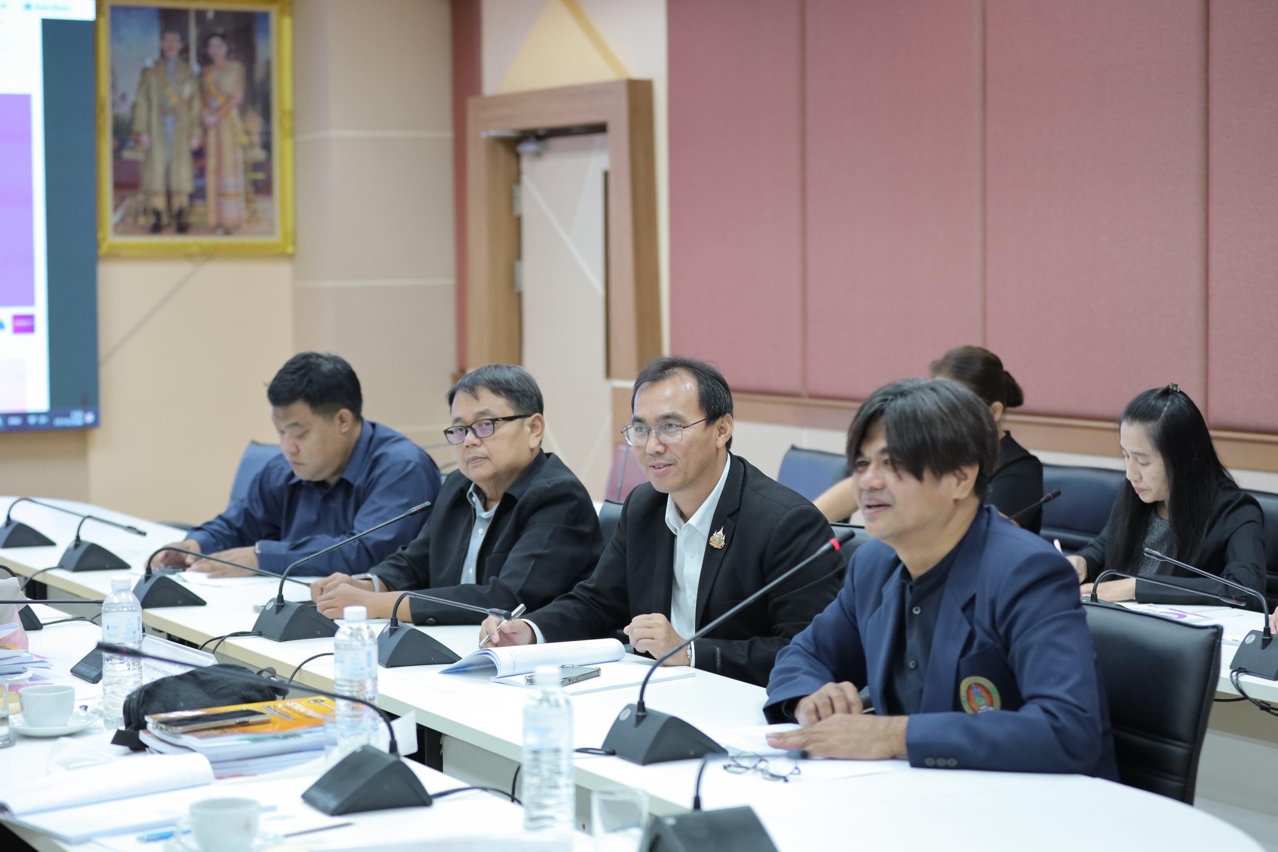 8. ติดตาม ตรวจสอบ และประเมินผลงาน ระดับสำนัก สถาบัน คณะ และมหาวิทยาลัย