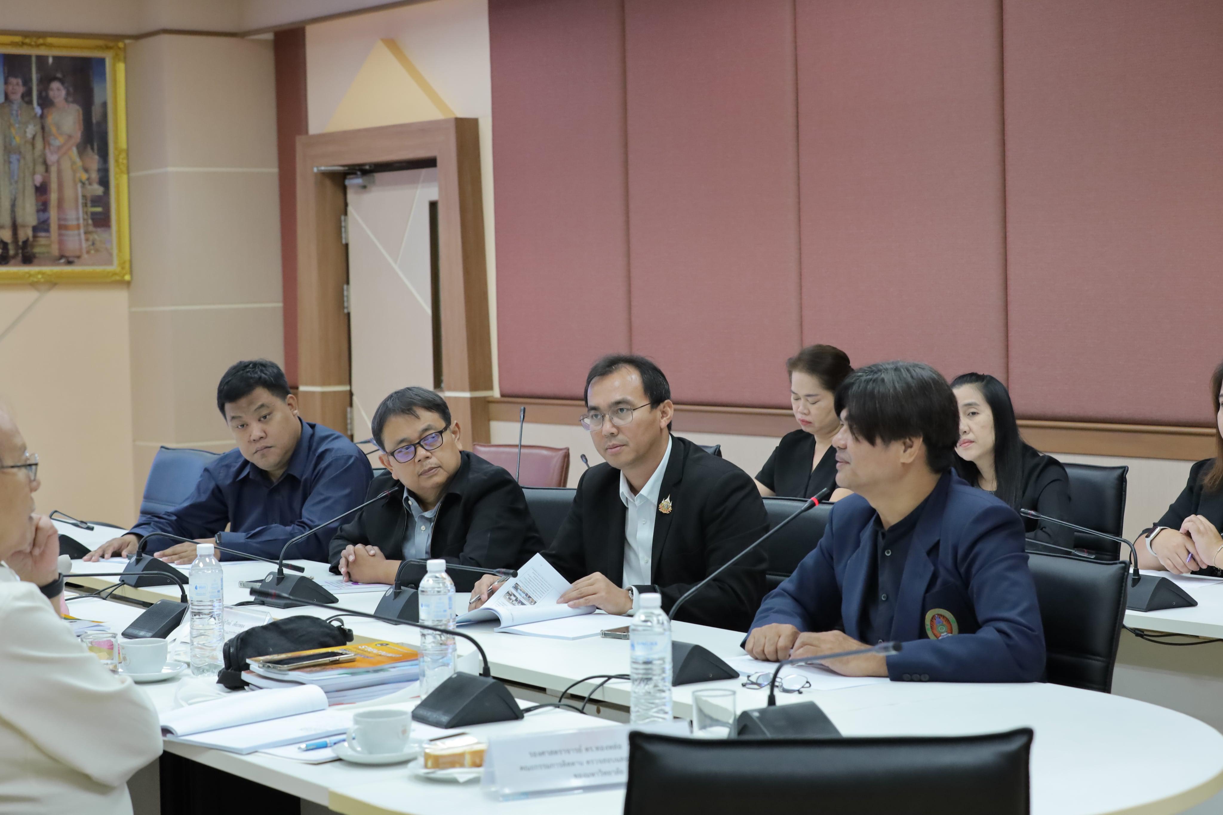 25. ติดตาม ตรวจสอบ และประเมินผลงาน ระดับสำนัก สถาบัน คณะ และมหาวิทยาลัย