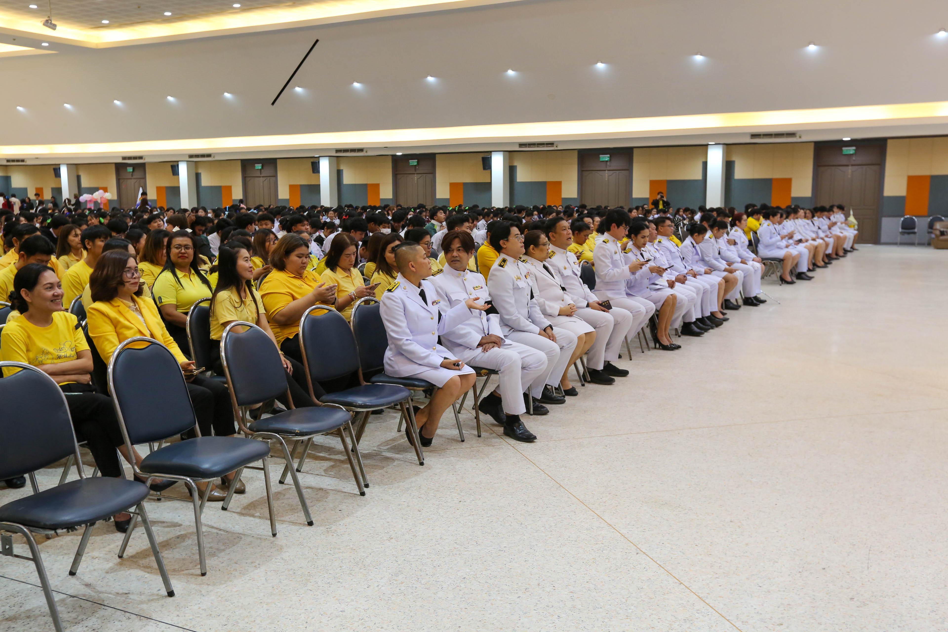 11. กิจกรรมจิตอาสา (วันชาติ และวันพ่อแห่งชาติ) ปี 2568