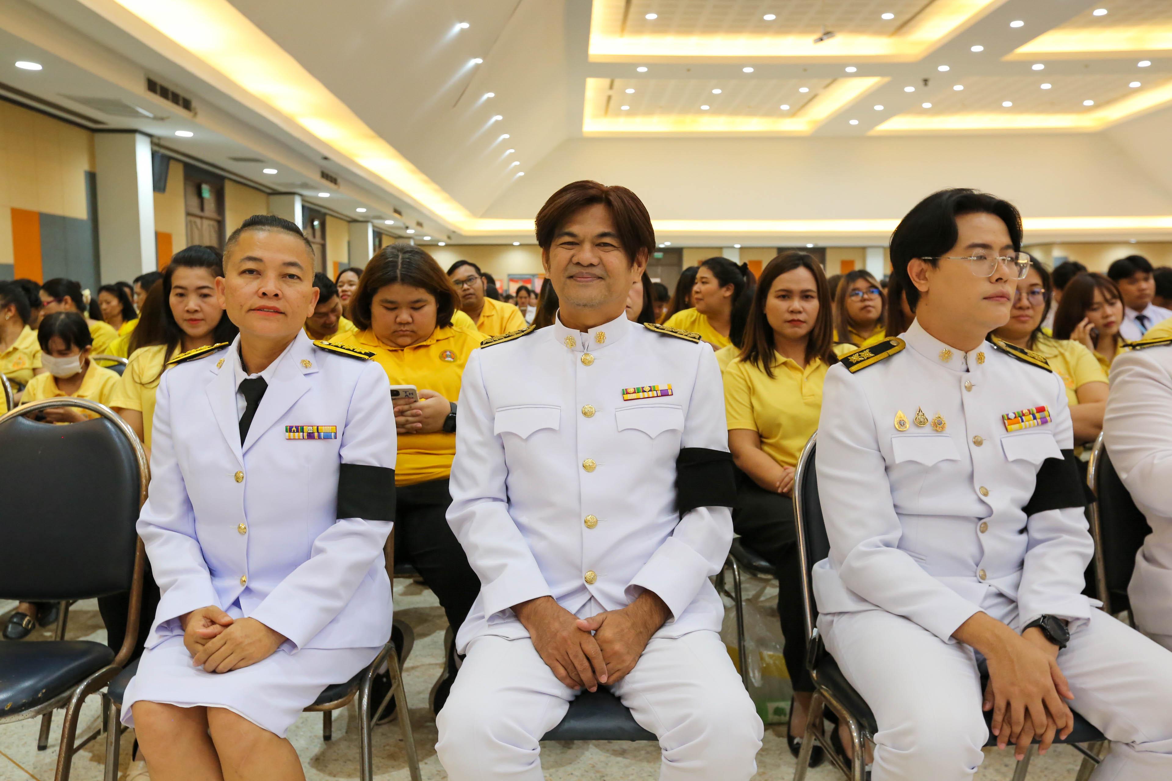 13. กิจกรรมจิตอาสา (วันชาติ และวันพ่อแห่งชาติ) ปี 2568