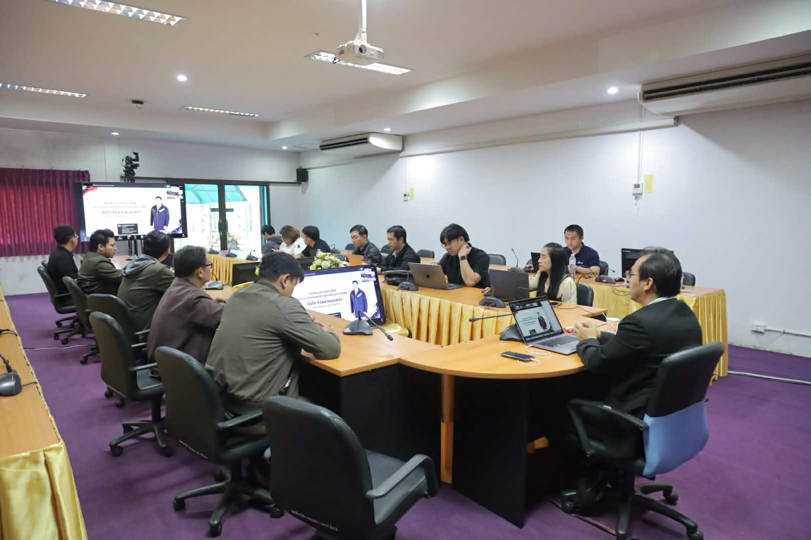 11. กิจกรรมผนึกกำลังประเทศไทยต้านภัยไซเบอร์ (Online)