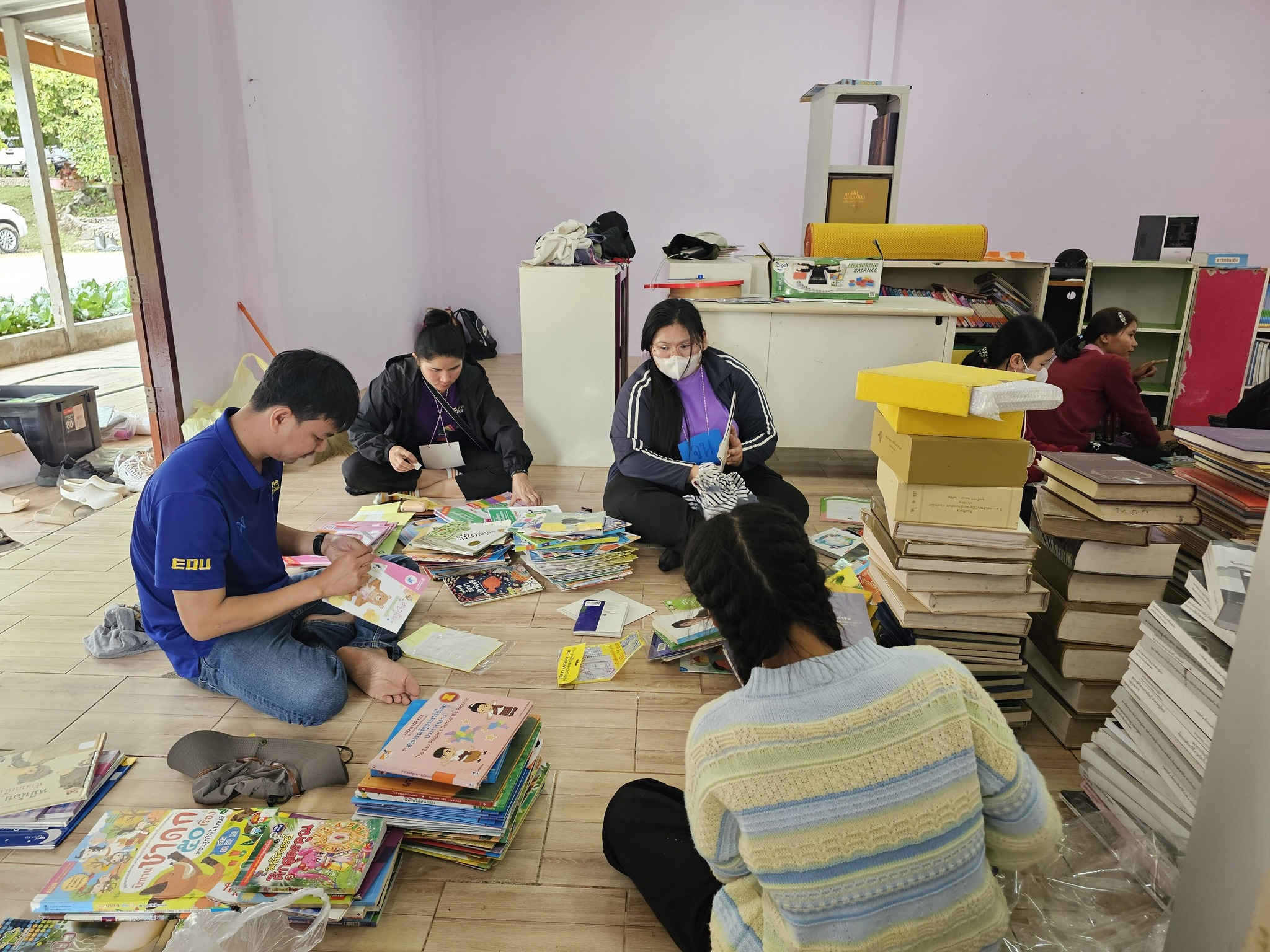 9. กิจกรรมออกค่ายอาสาพัฒนาโรงเรียนตำรวจตระเวนชายแดน ระหว่างวันที่ 9-11 ธันวาคม 2568