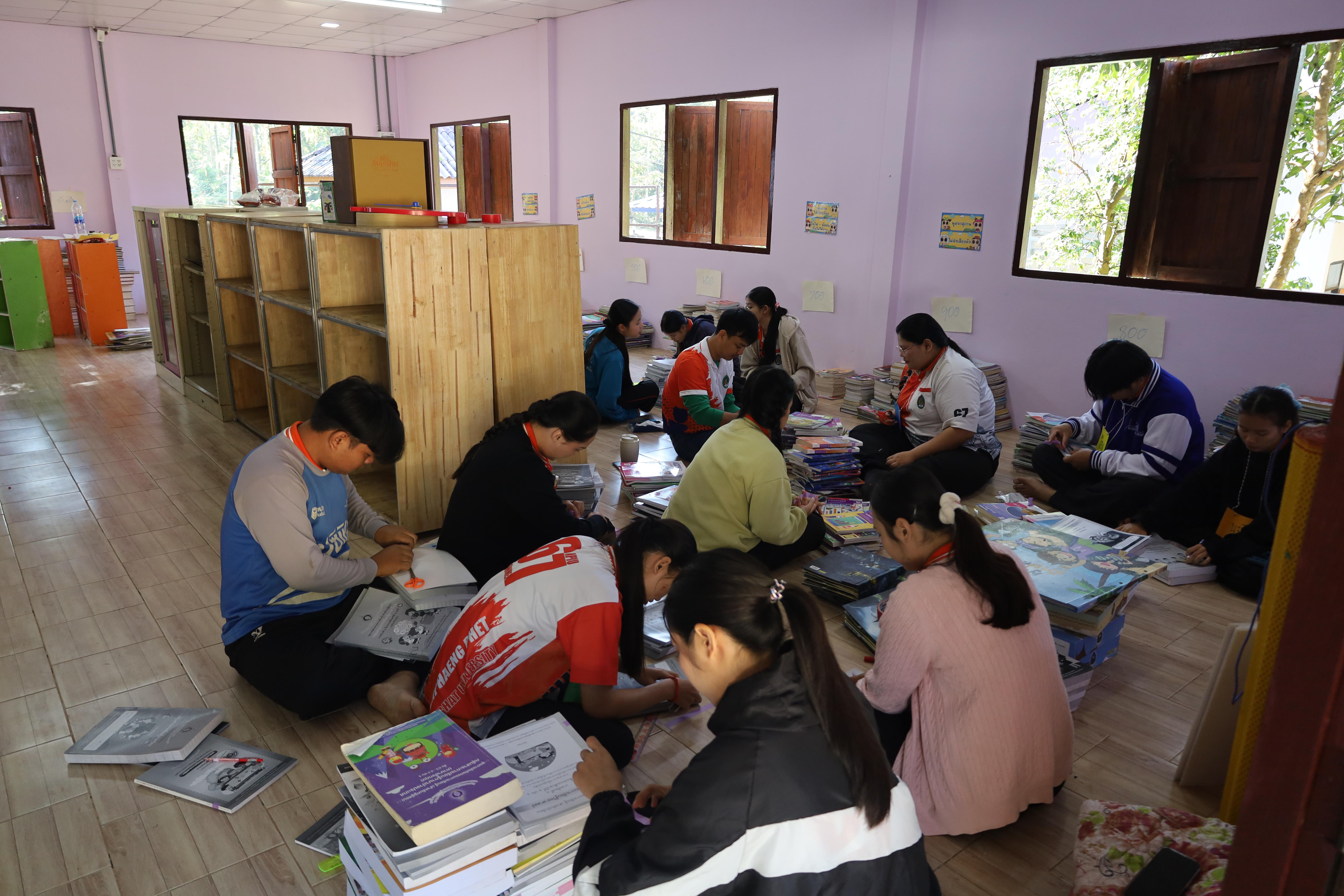 33. กิจกรรมออกค่ายอาสาพัฒนาโรงเรียนตำรวจตระเวนชายแดน ระหว่างวันที่ 9-11 ธันวาคม 2568