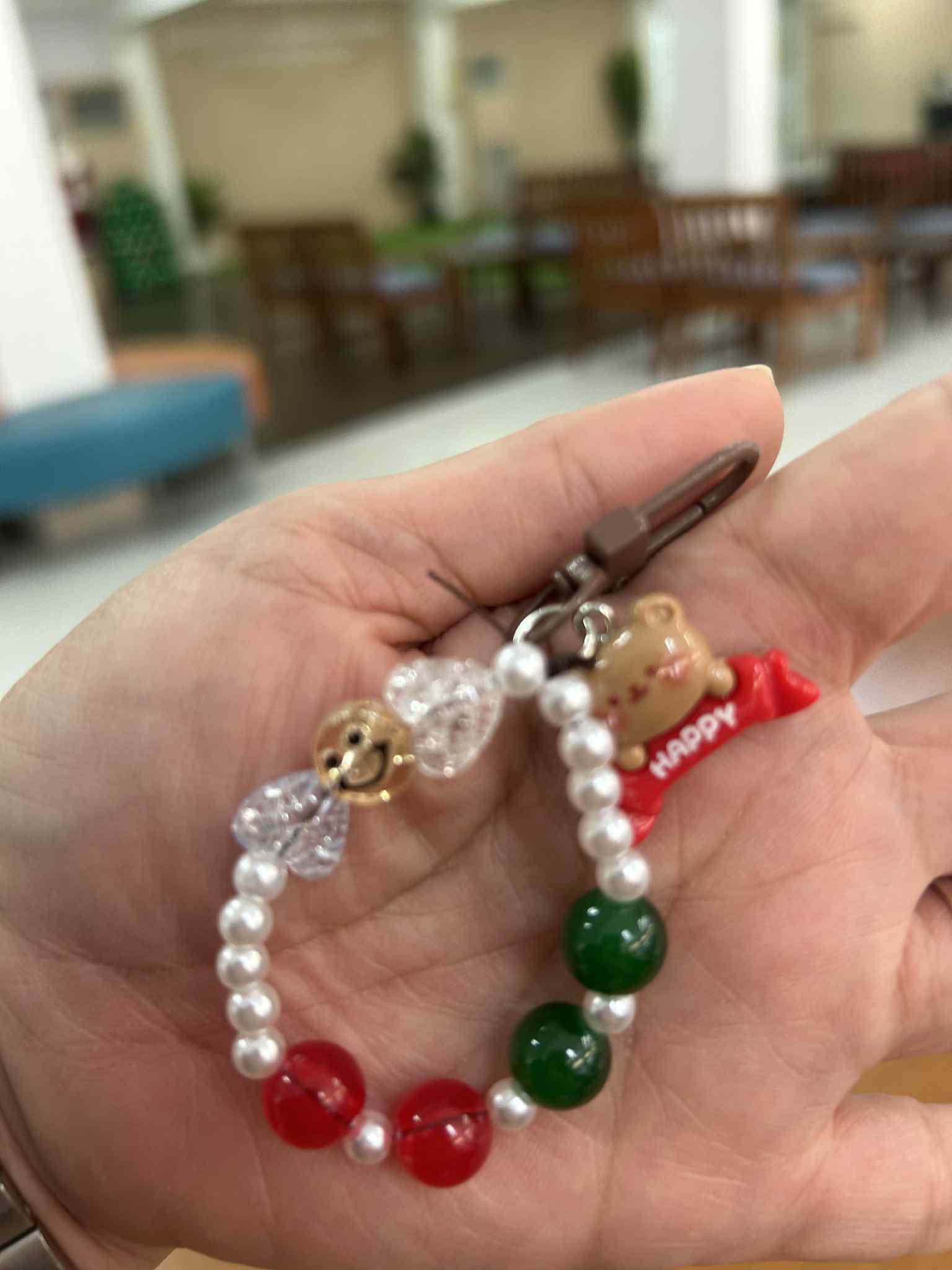 8. สำนักวิทยบริการและเทคโนโลยีสารสนเทศ เชิญชวนร่วมประดิษฐ์พวงกุญแจวันคริสต์มาส