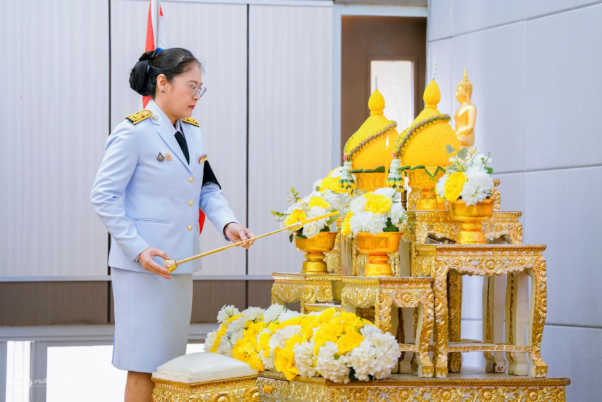 6. พิธีรับพระราชทานเครื่องราชอิสริยาภรณ์ เบื้องหน้าพระบรมฉายาลักษณ์พระบาทสมเด็จพระเจ้าอยู่หัว ประจำปี 2565-2567