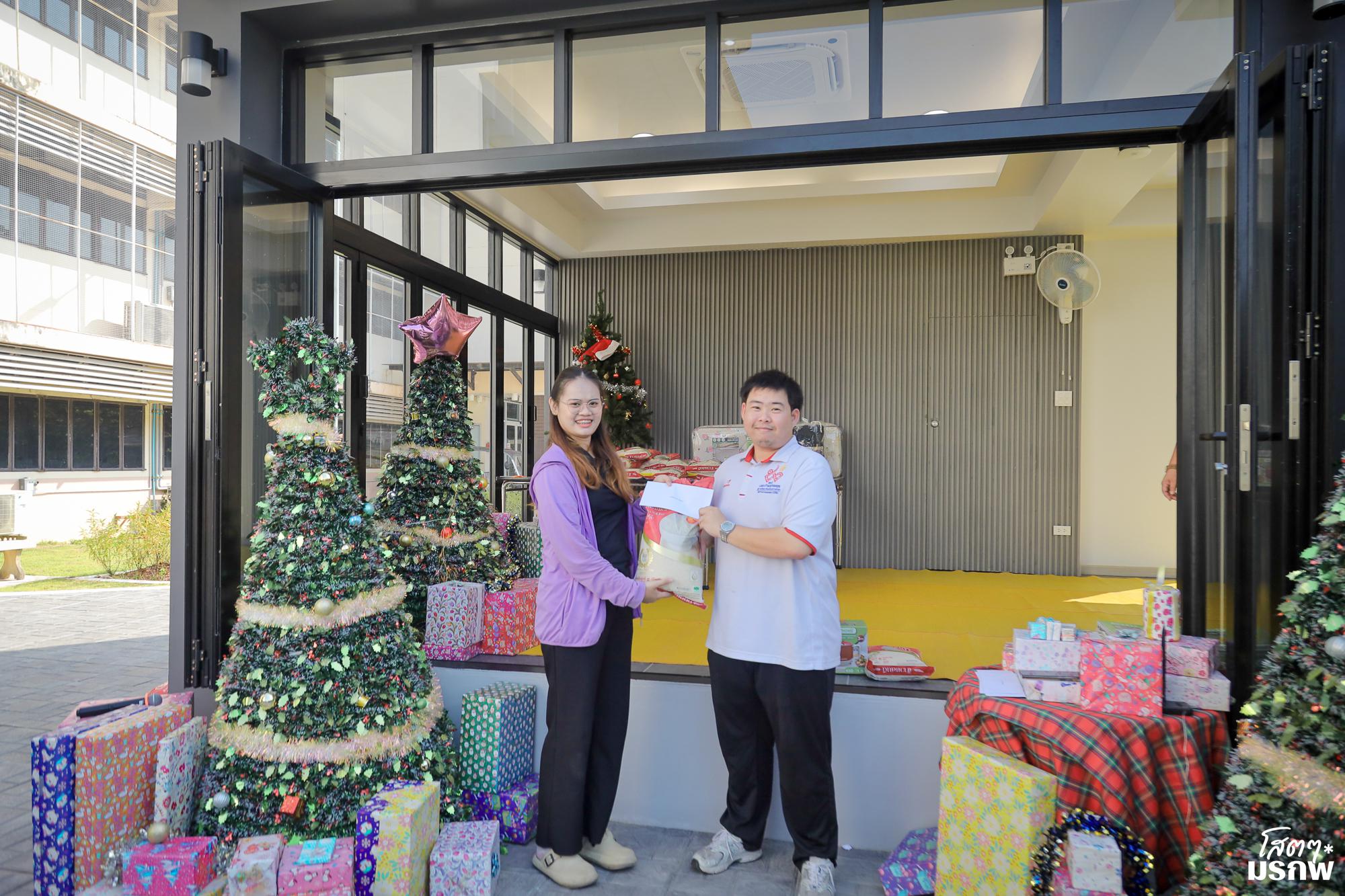 179. ทำบุญตักบาตรข้าวสารอาหารแห้ง เนื่องในวันขึ้นปีใหม่ ประจำปี 2569