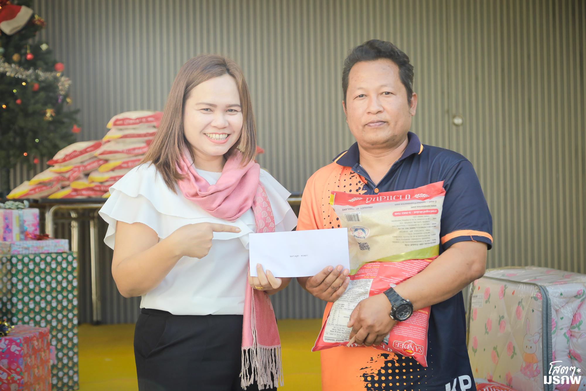 208. ทำบุญตักบาตรข้าวสารอาหารแห้ง เนื่องในวันขึ้นปีใหม่ ประจำปี 2569