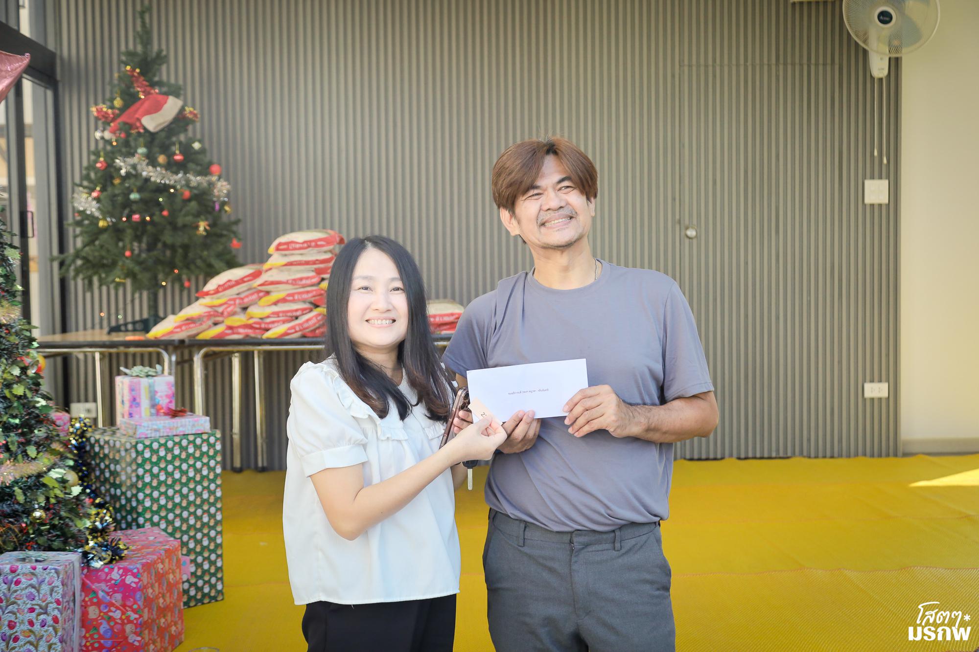 218. ทำบุญตักบาตรข้าวสารอาหารแห้ง เนื่องในวันขึ้นปีใหม่ ประจำปี 2569